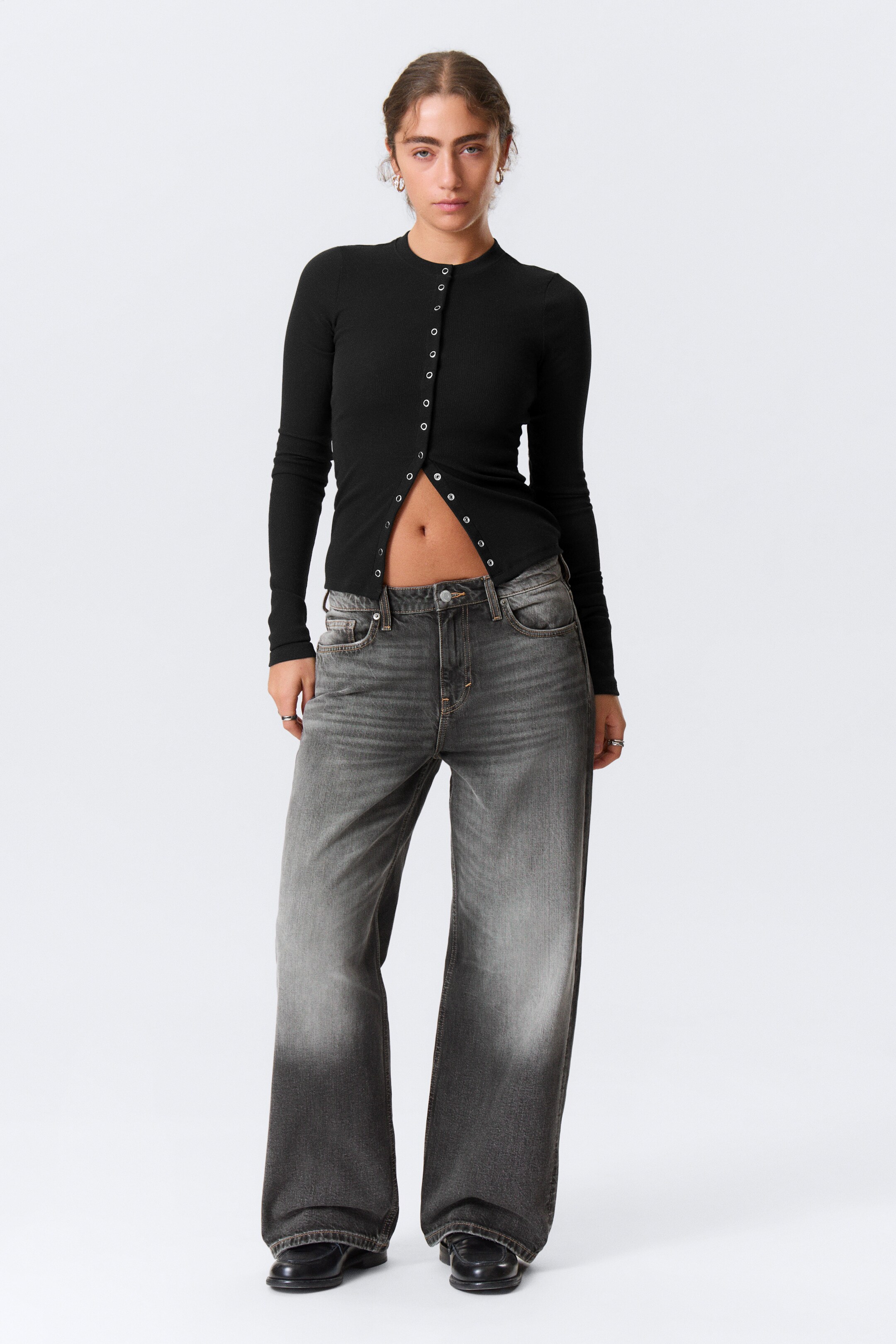 View larger image: Missy Low Rise Loose Straight Leg Jeans - Dusky Black - Black - Ladies | H&M GB 1