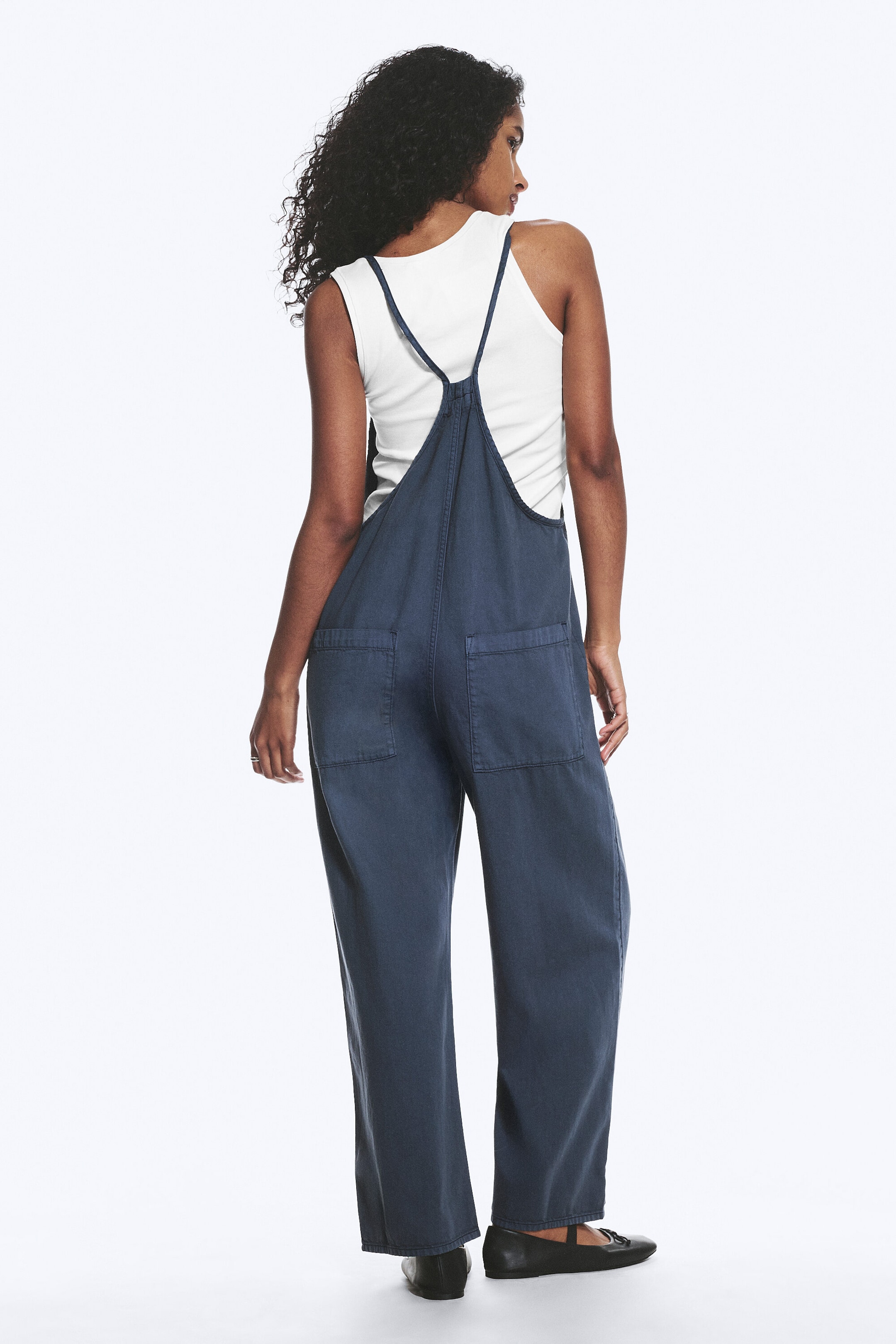 Blau - Bequeme Latzhose mit geradem Bein - 3