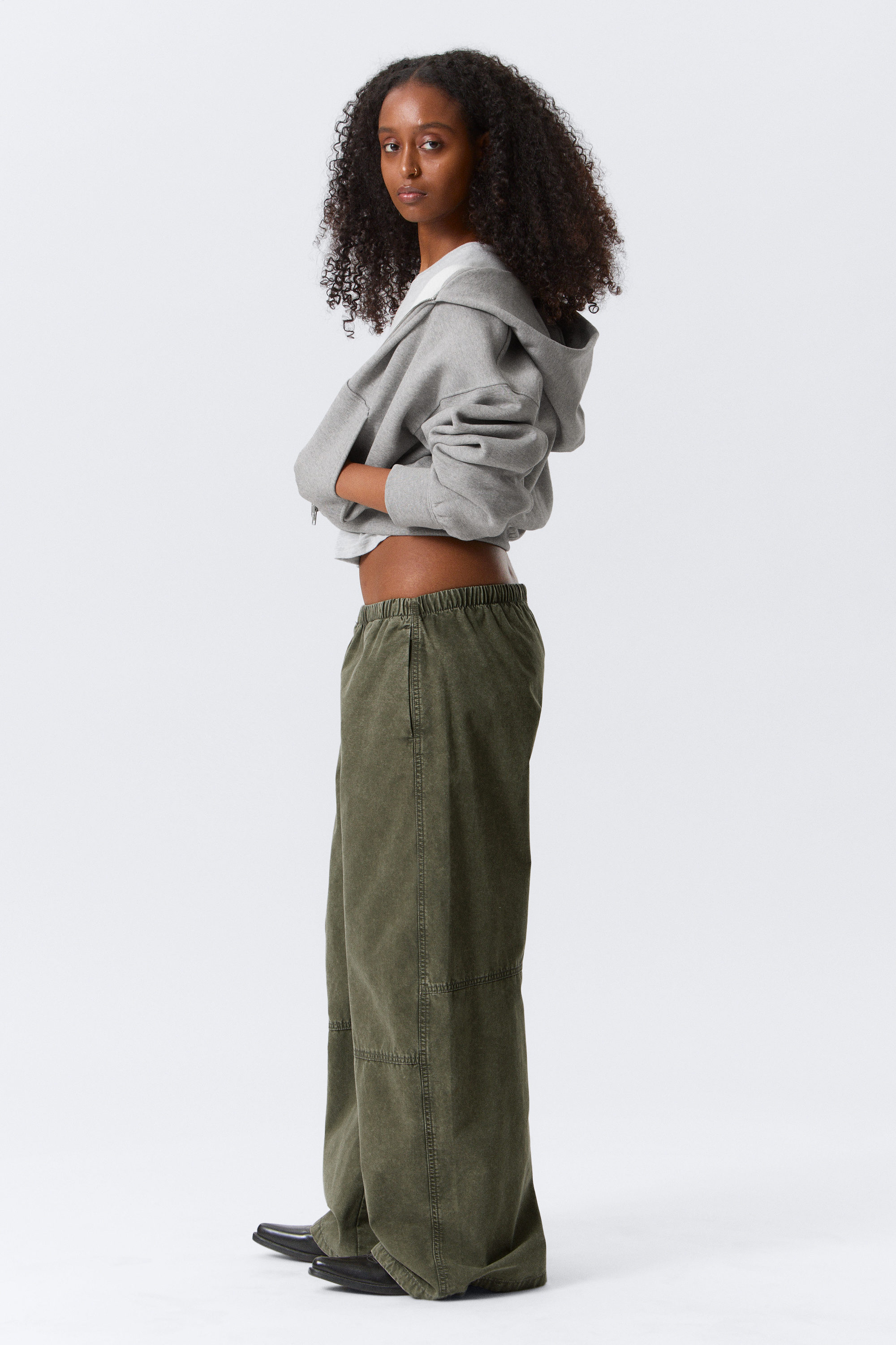Washed Dark Khaki Green - Low Rise Baggy Washed Canvas Trousers - 4