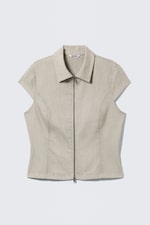 Beige - Fitted Short-Sleeved Zip Top - 4