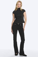 Rope Black – svart - AVA JEANS MED LAVT LIV, SMAL PASSFORM OG UTSVING - 0