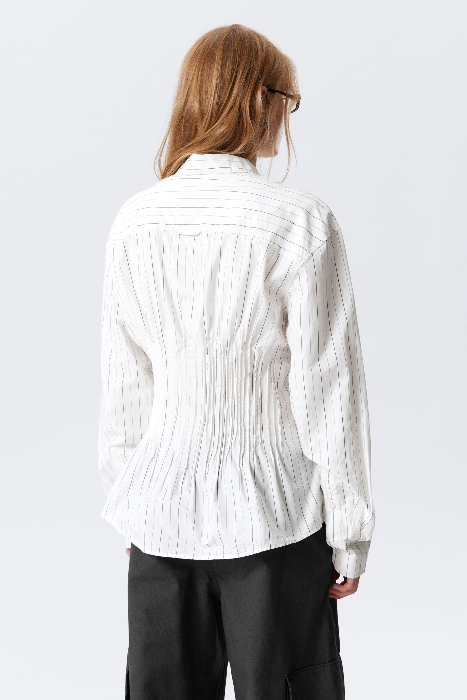 Skjorta i bomullspoplin med rynkad midja - Vit/Svart/Striped Black - 3