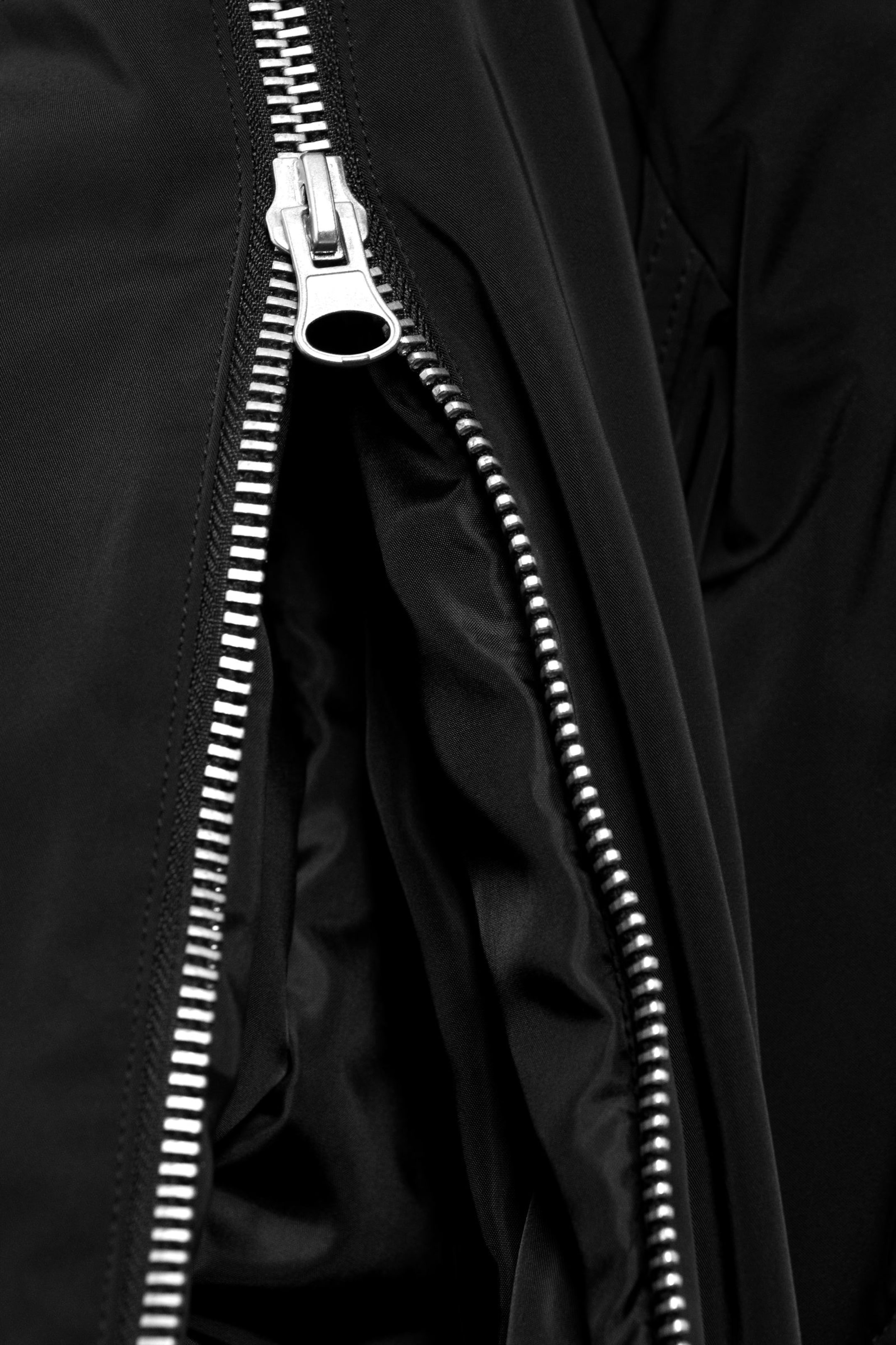 Black - Cropped Loose Zip Bomber Jacket - 3