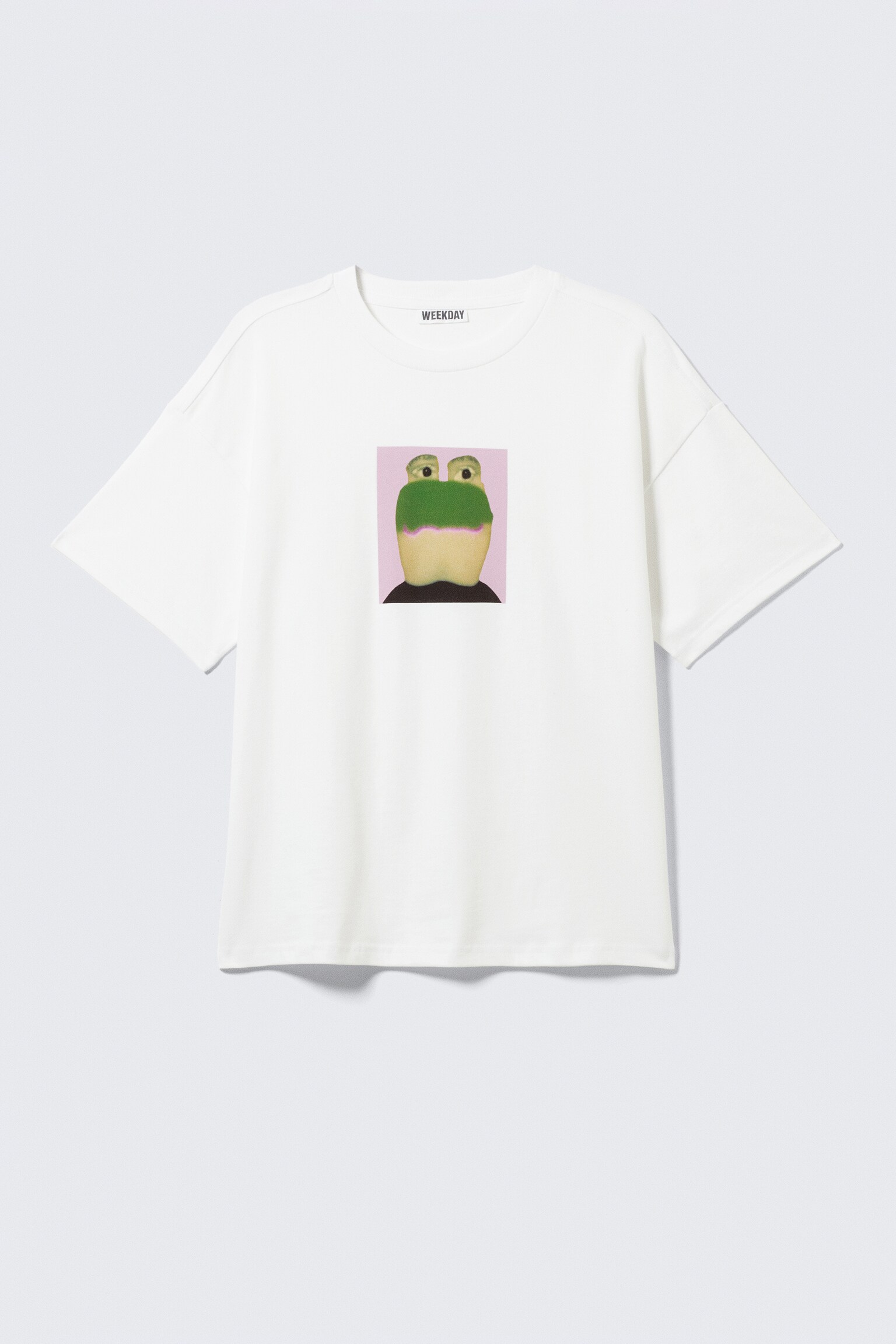 Great Boxy Printed Graphic Tee - Бял - Frog Man/Тъмночервени/Яркосиньо - Four Man Gang/Черен - Рестарт/Изпрано черно - Mizzion/Бяло - Smilish/Бяло - Tiger Wolf/Черен - Череп на моторджия/Черен - Butterskull/Бяло - Розово Sad Man