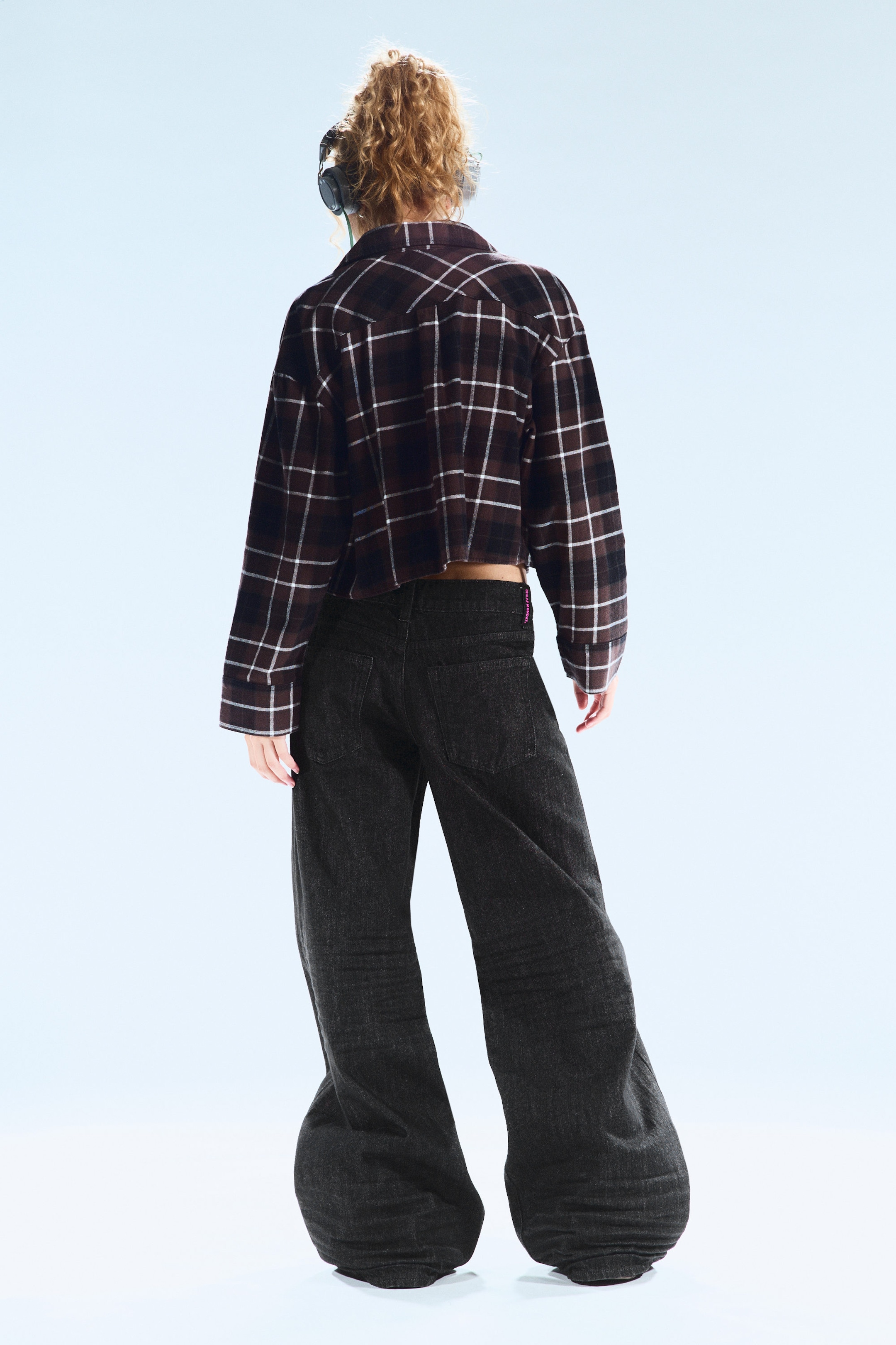 Waschung "Extra Black" - Poser – Weite Jeans mit normaler Taille - 2