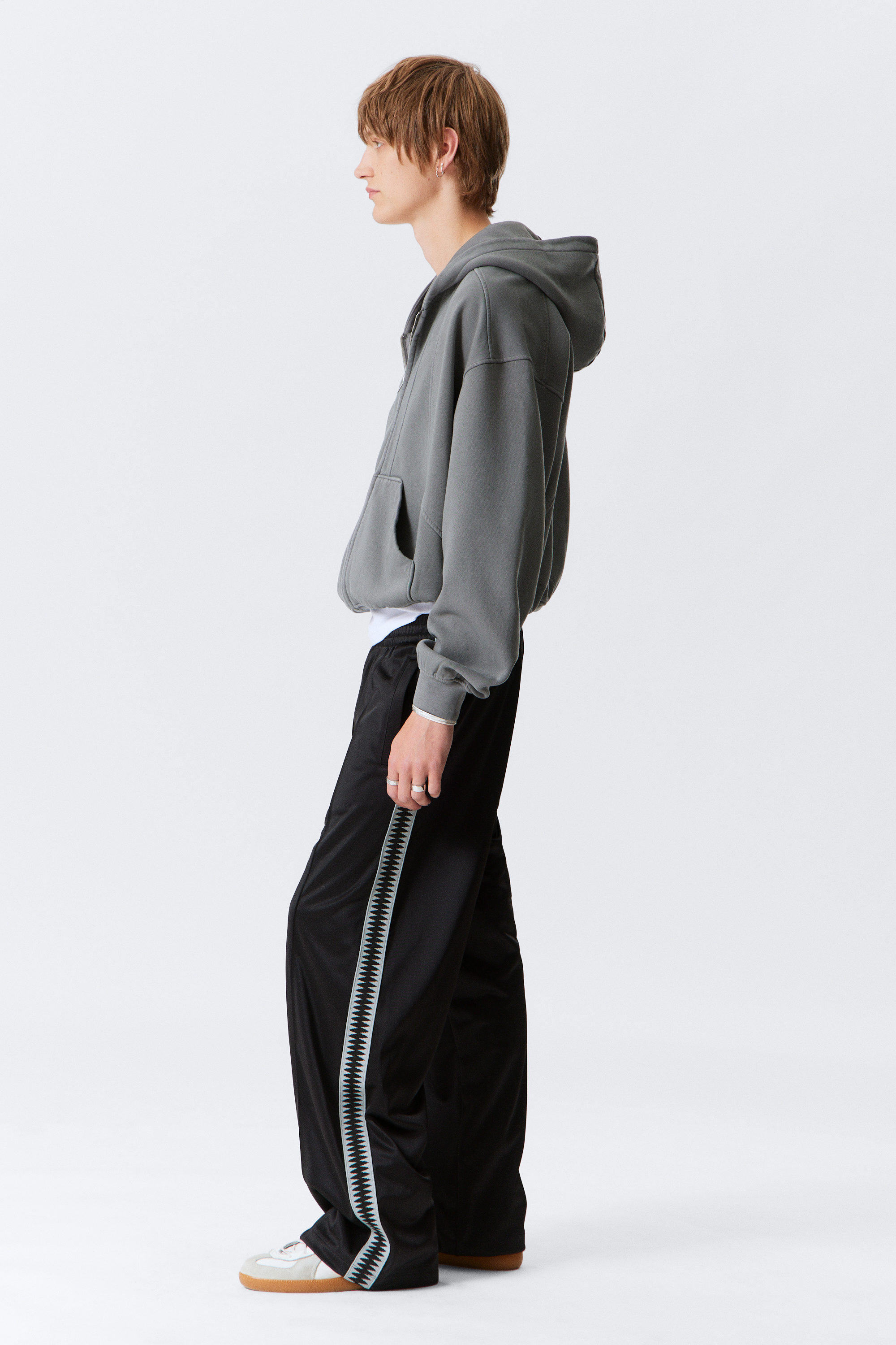 Black - Relaxed Contrast Stripe Trackpants - 2