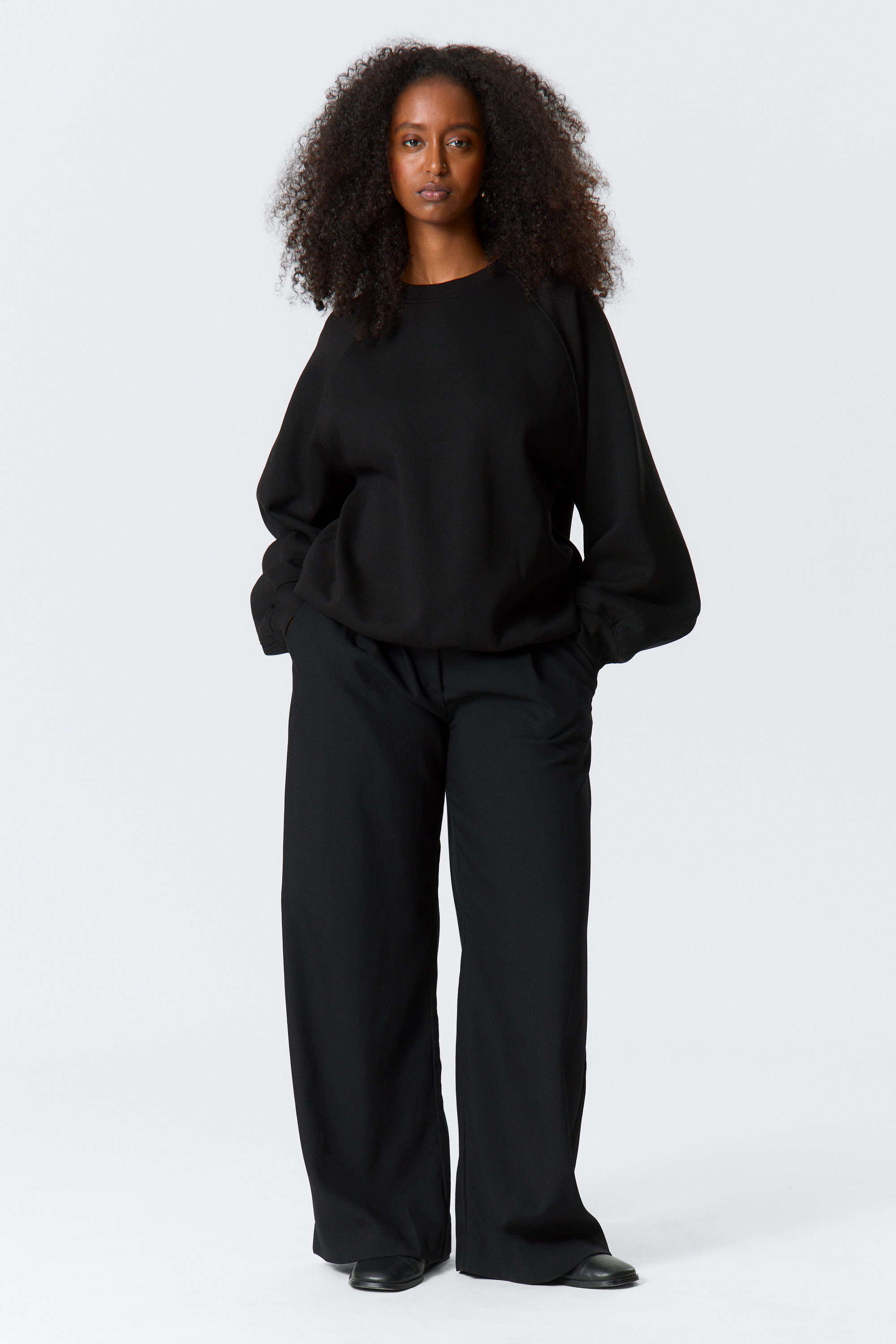 Black - Loose Heavy Sweater - 1