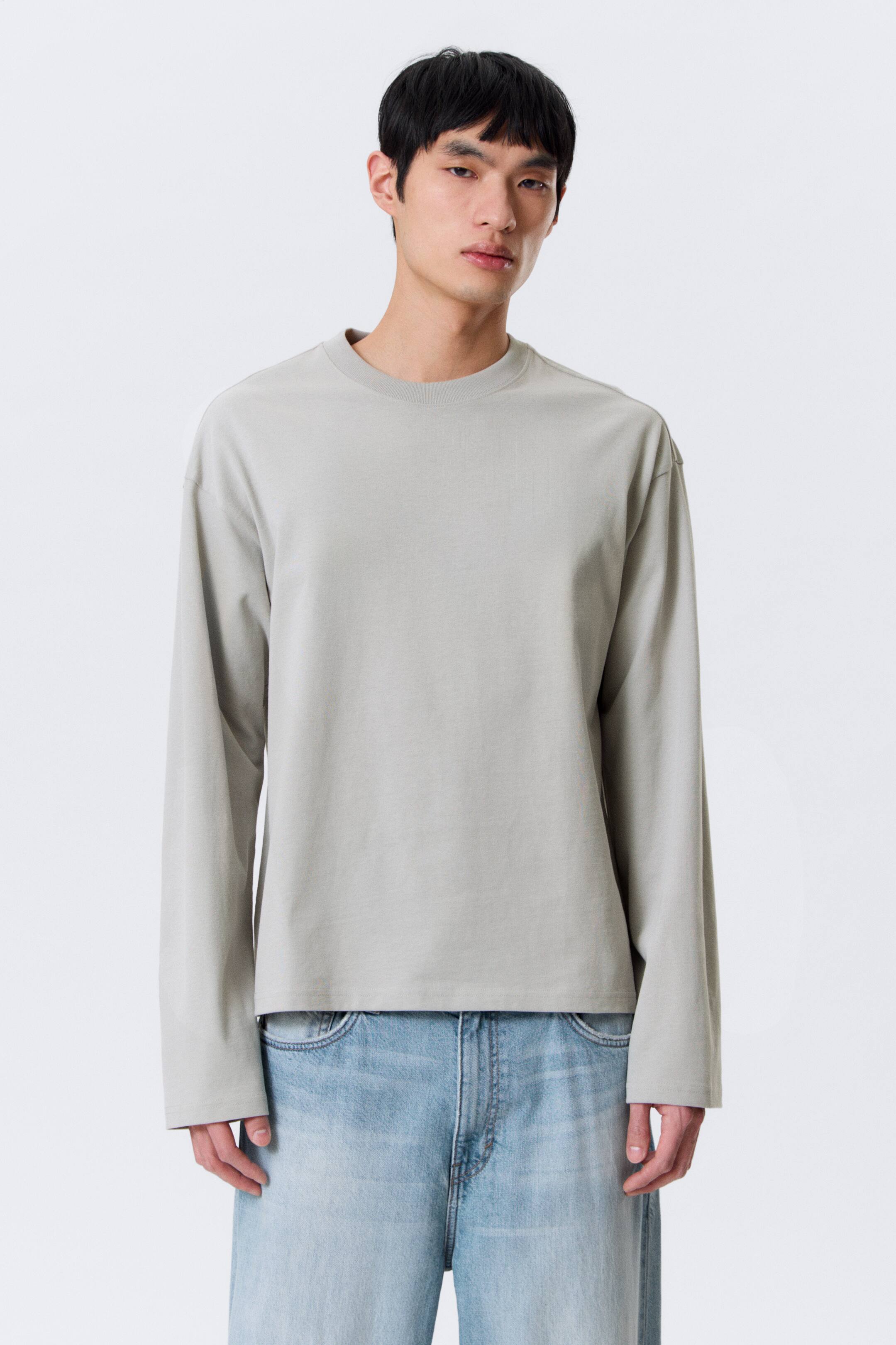Ingrandisci l'immagine: Boxy Longsleeve mit lockerer Passform - Helles, staubiges Graubraun - UOMO | H&M CH 1