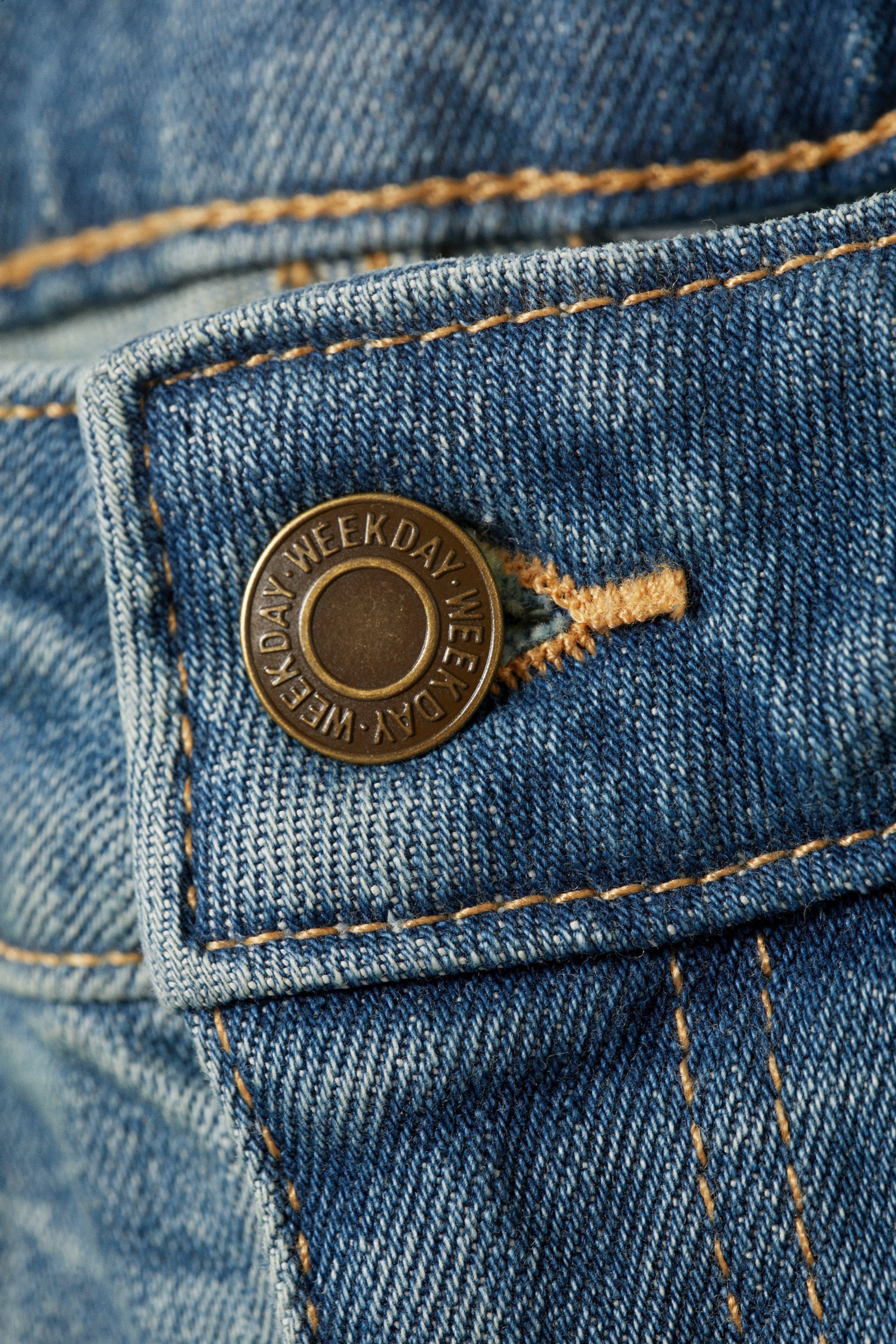 Turquoise Dust - Mittelblau - Flame Low Rise Slim Flared Leg Twist Jeans - 6