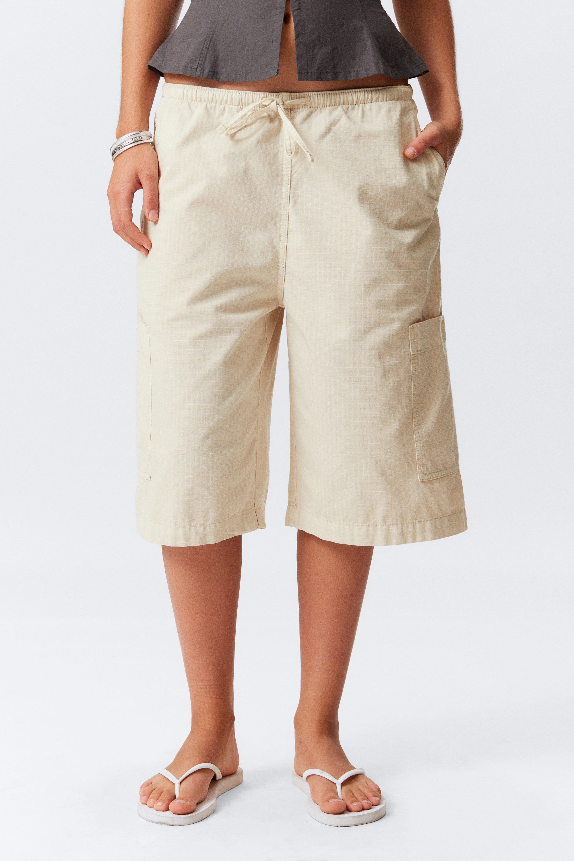 Helles Beige - Locker geschnittene Ripstop-Cargo-Shorts - 2