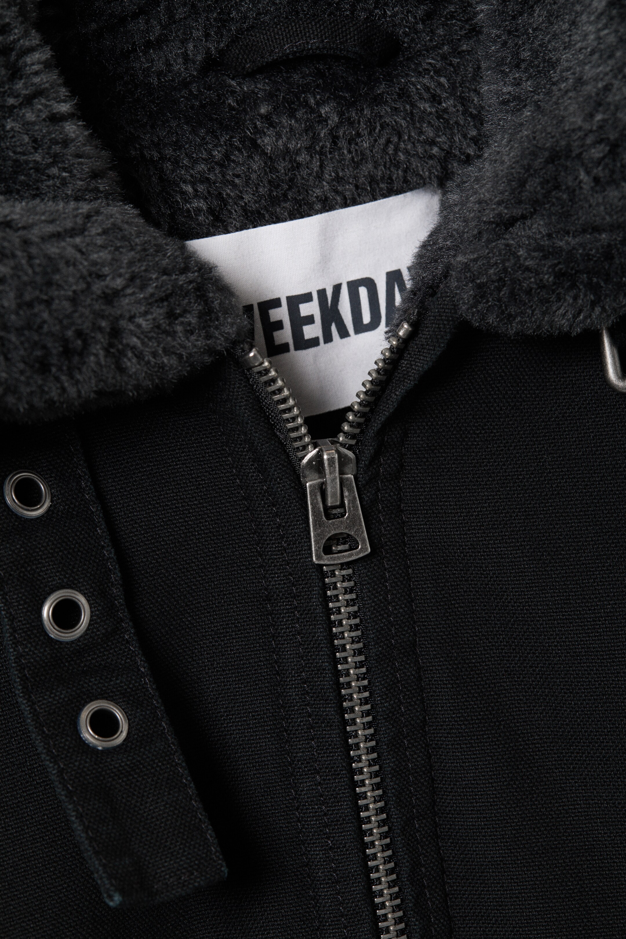 Zobraziť väčší obrázok: Plátená bunda s kožušinovou podšívkou - Čierna - ŽENY | H&M SK 7