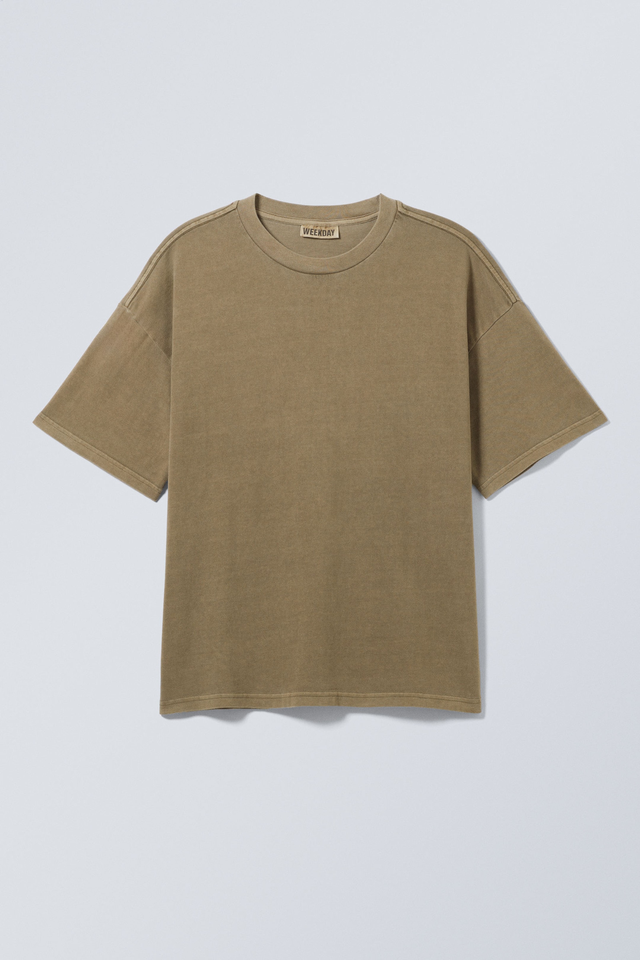 Tvättad Khakigrön - Boxig t-shirt - 1
