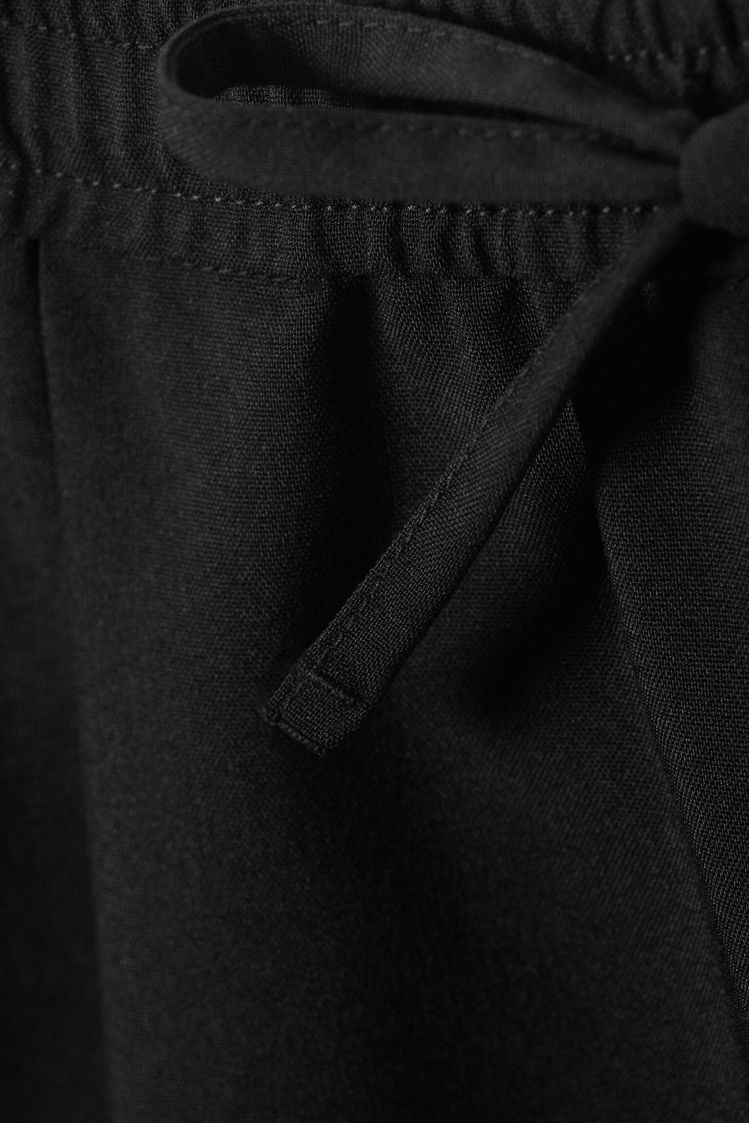 Lockere Anzug-Shorts mit mittlerem Bund-Schwarz - 3