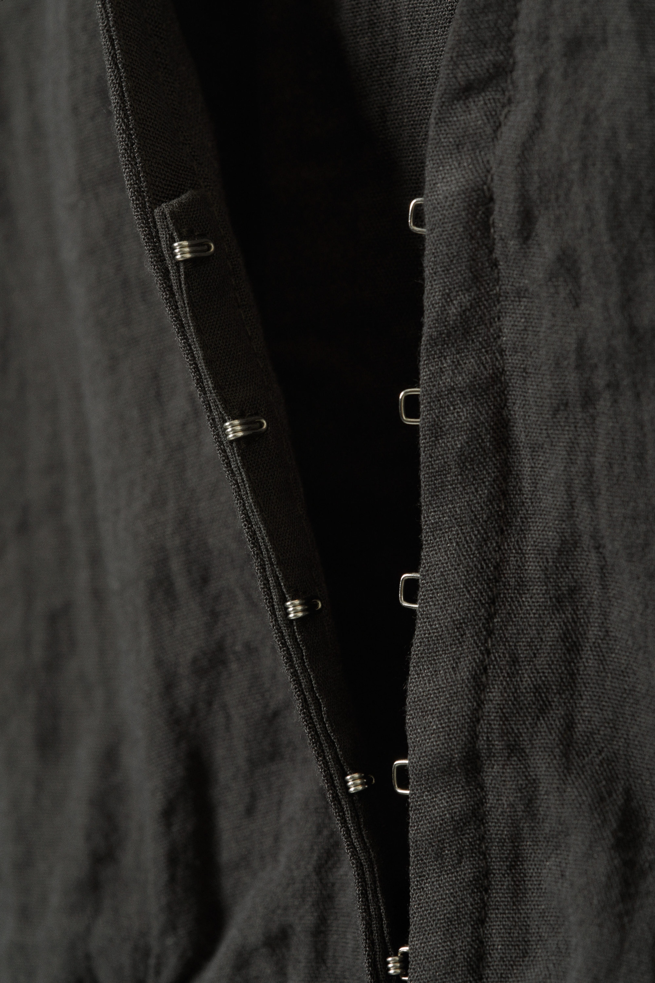 Dark Grey - Sleeveless Crinkle Top - 2