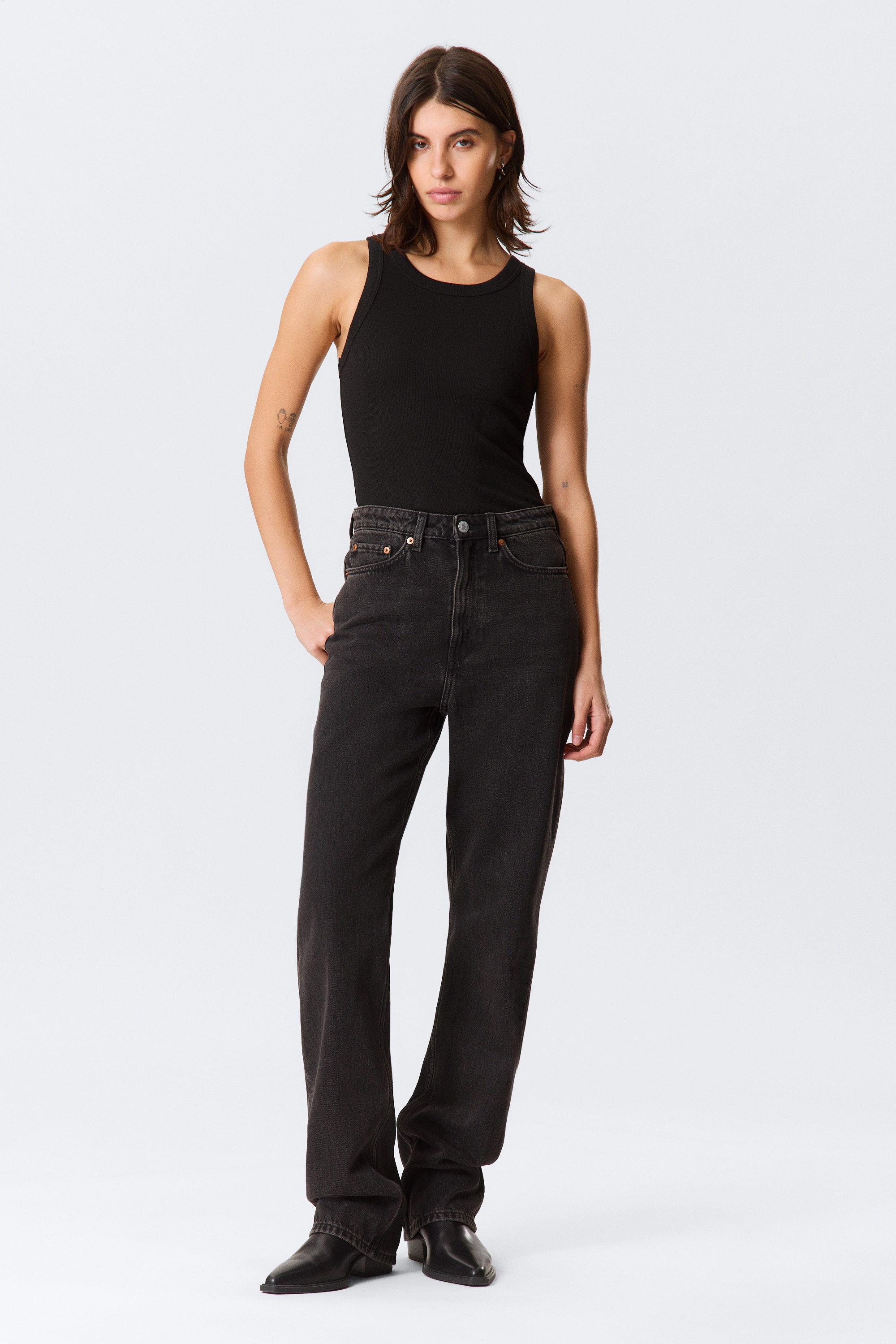 Echo Black - Black - Rowe Super High Waisted Regular Straight Leg Jeans - 2