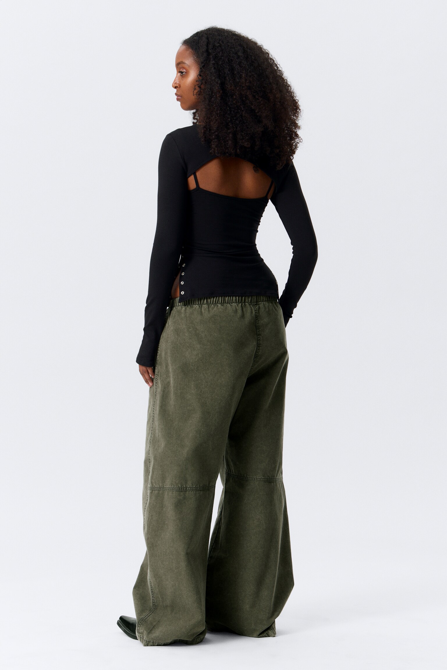 Zweiteiliges Bolero-Top mit Layering-Design - Schwarz - 6