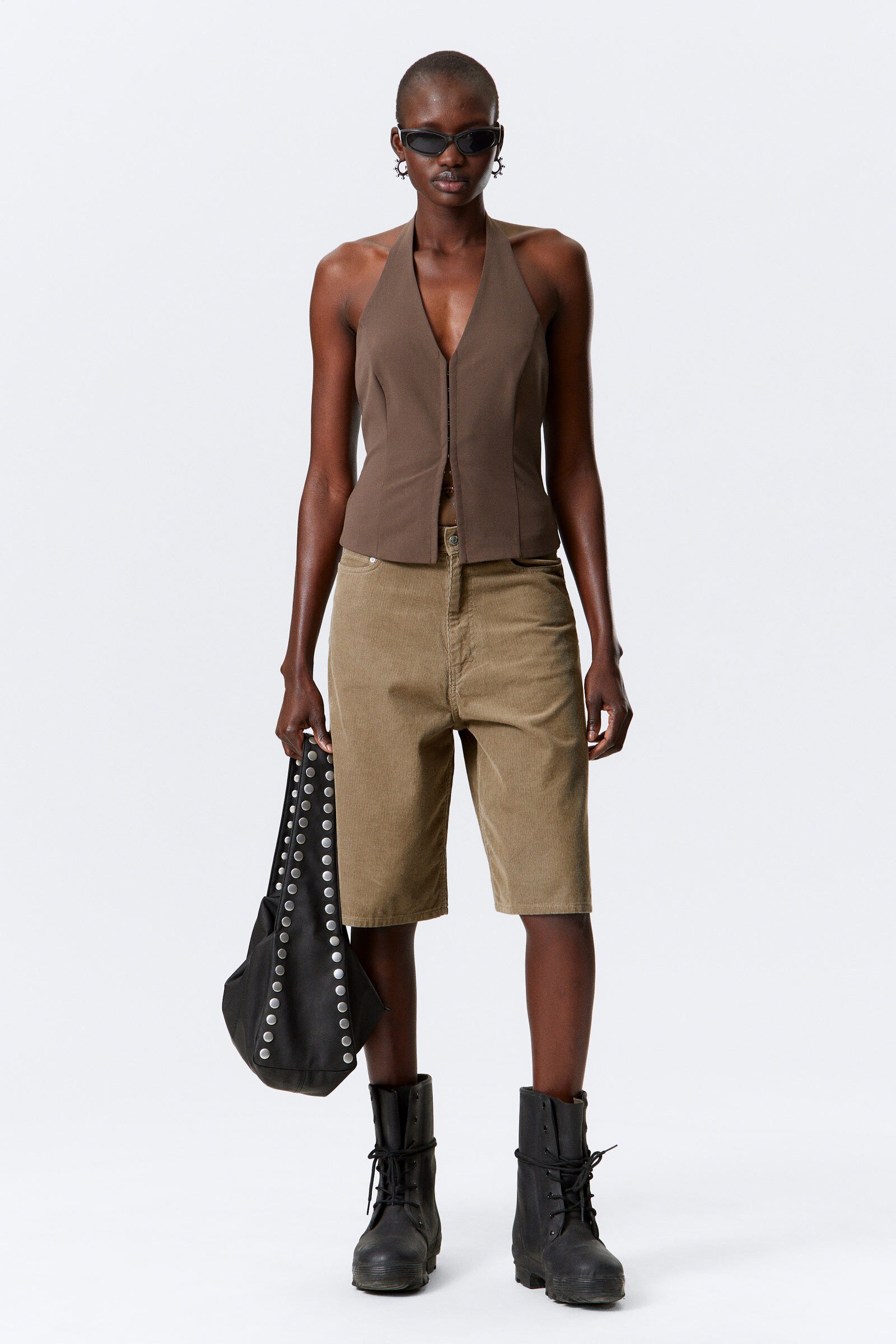 売れ筋商品|||ウィークデイ Tシャツ レディース トップス TIE-FRONT HALTERNECK - Top - dark brown tie-front halterneck top - Dark Brown | Weekday WW