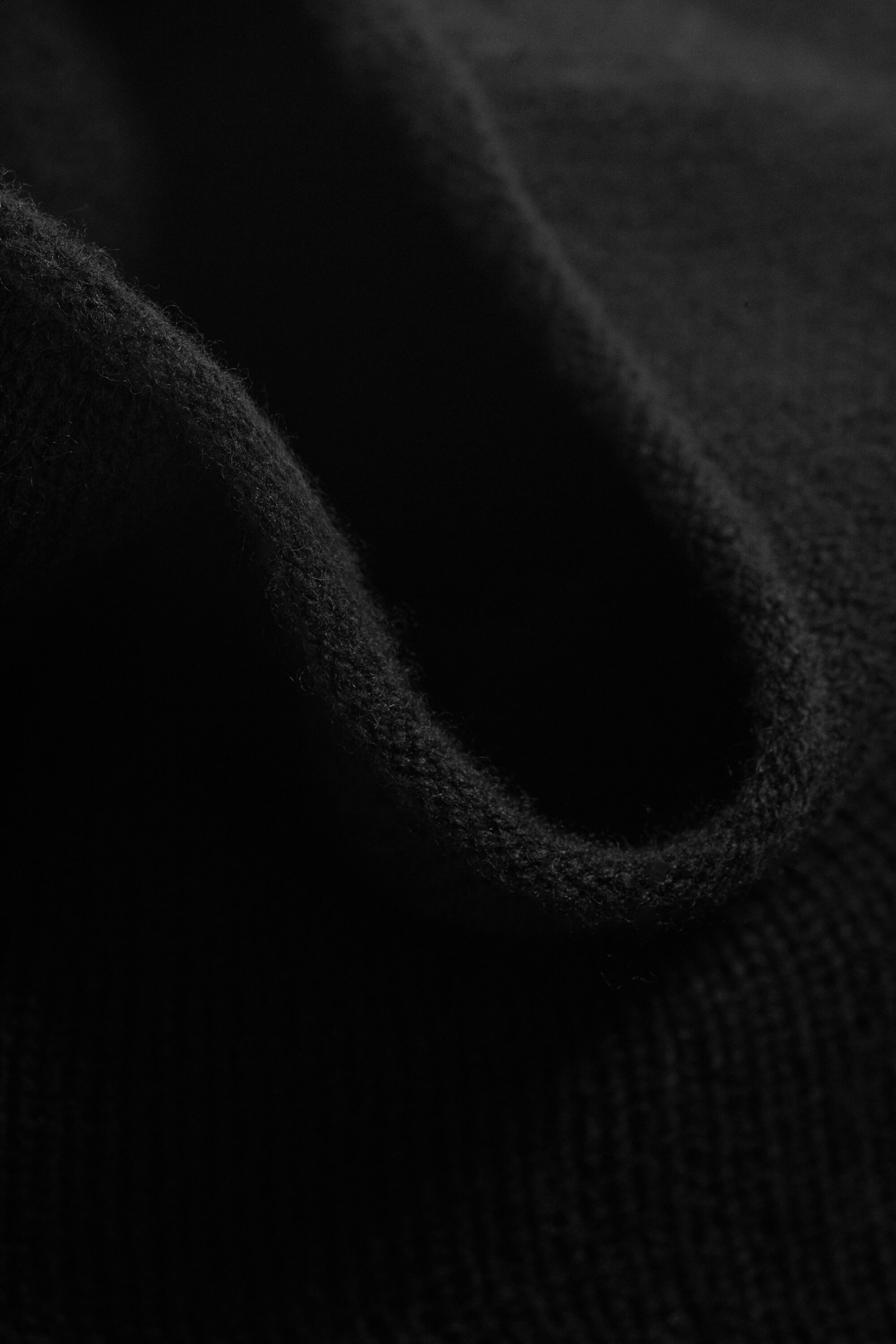 Black - Loose Wool Turtleneck Sweater - 4