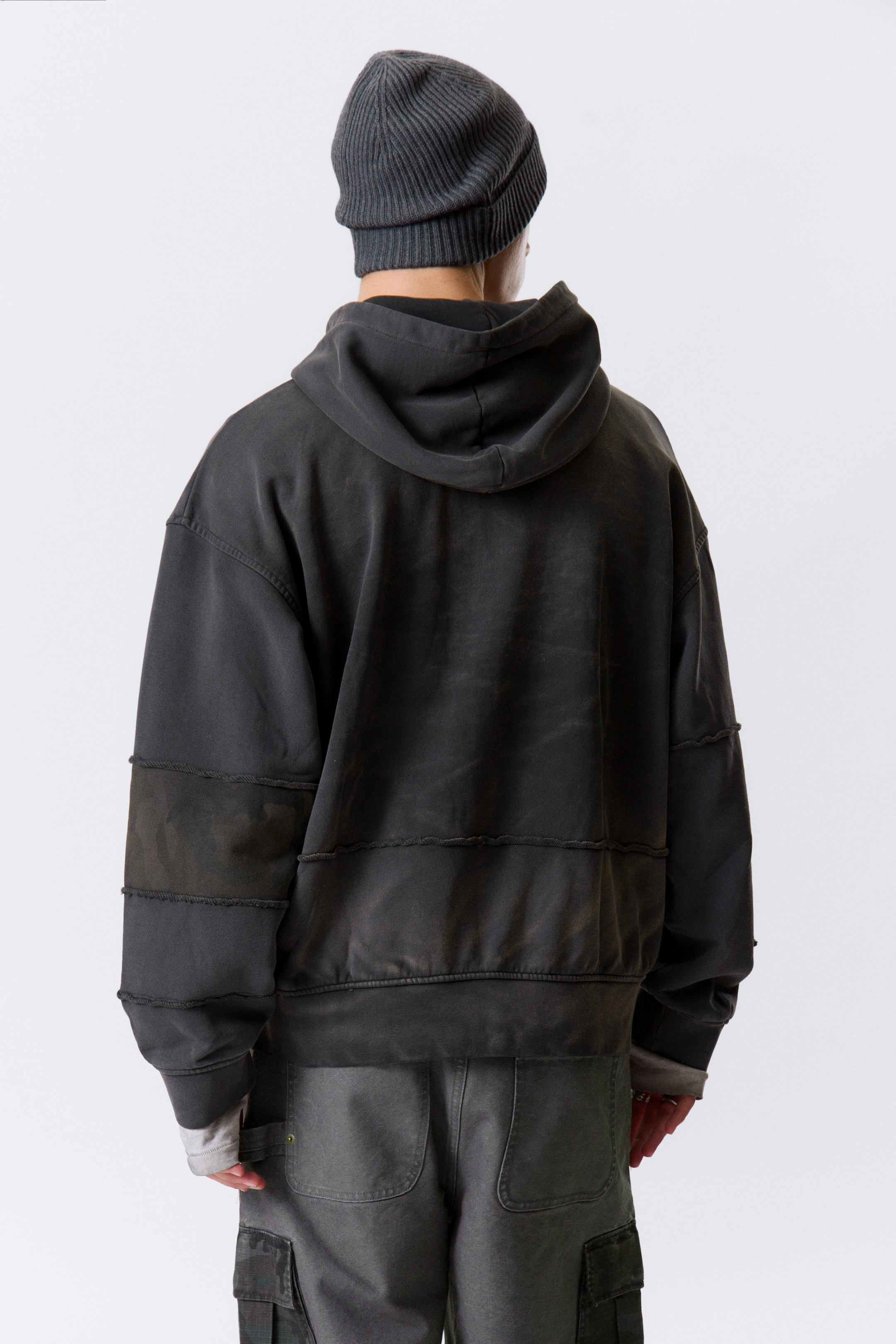Visa större bild: Tvättad patchwork-zip-hoodie - Tvättad mörkblå - HERR | H&M FI 6