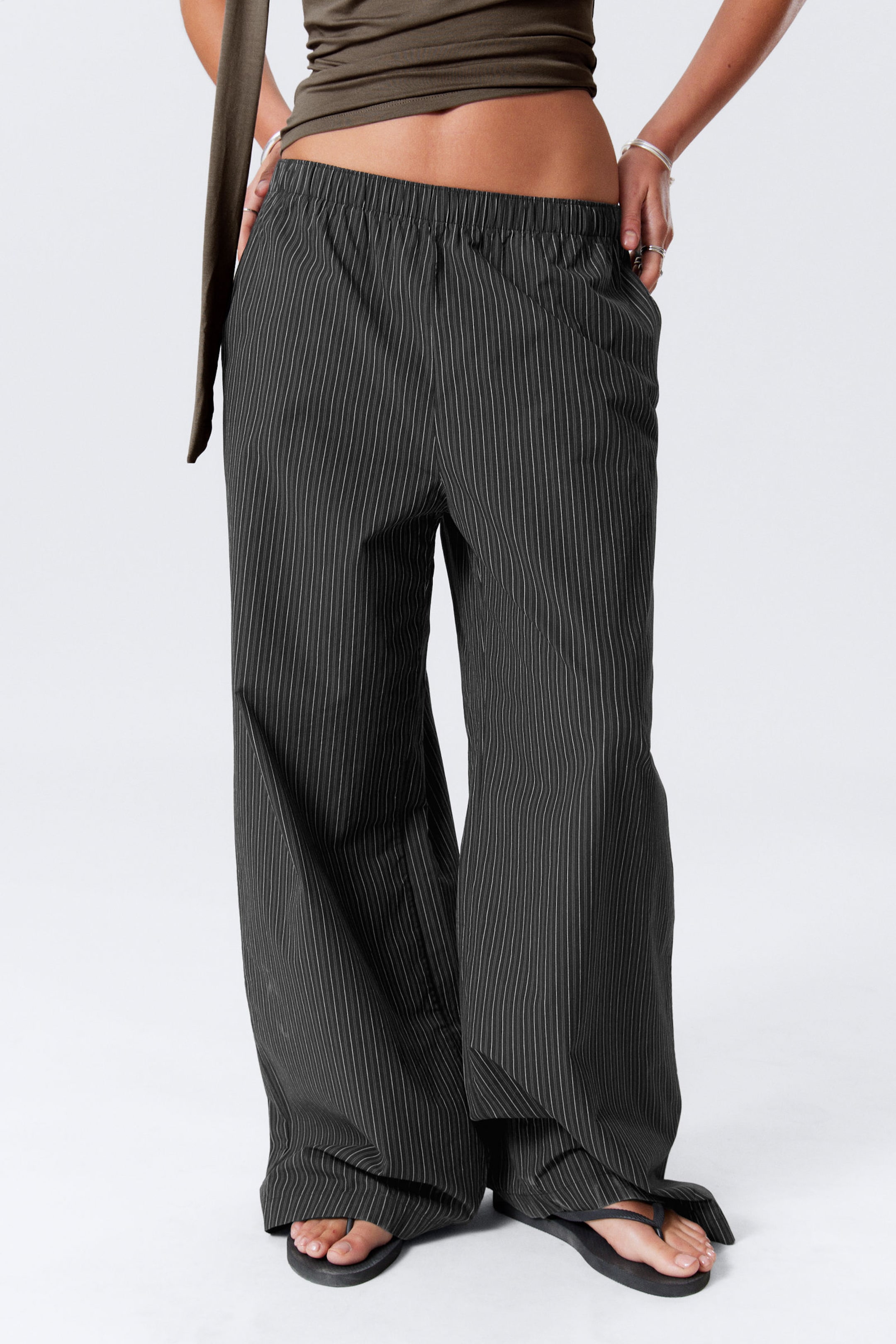 #272627 - Losvallende katoenen broek met lage taille - 2