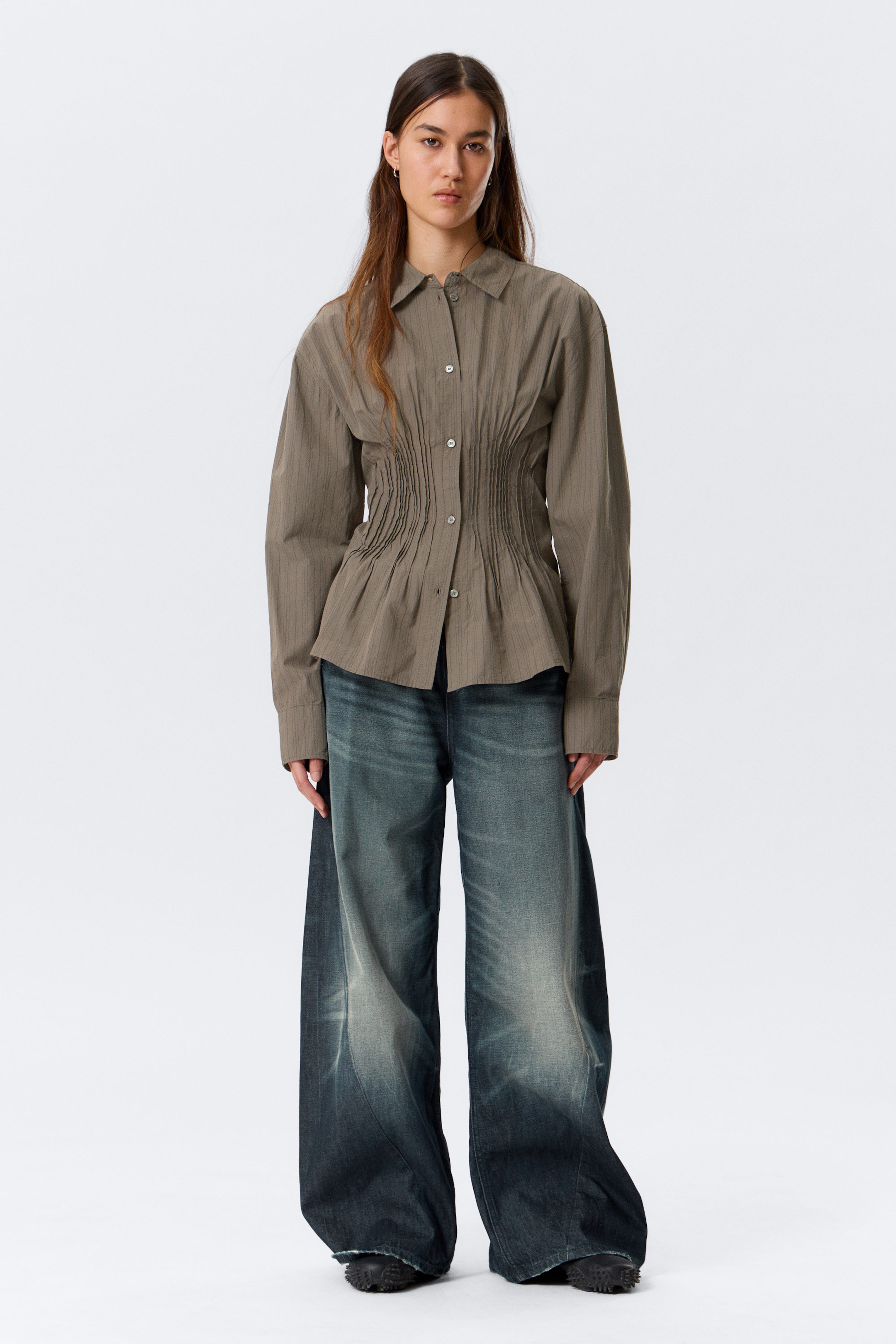 Striped Brown - Gathered Waist Cotton Poplin Shirt - 1