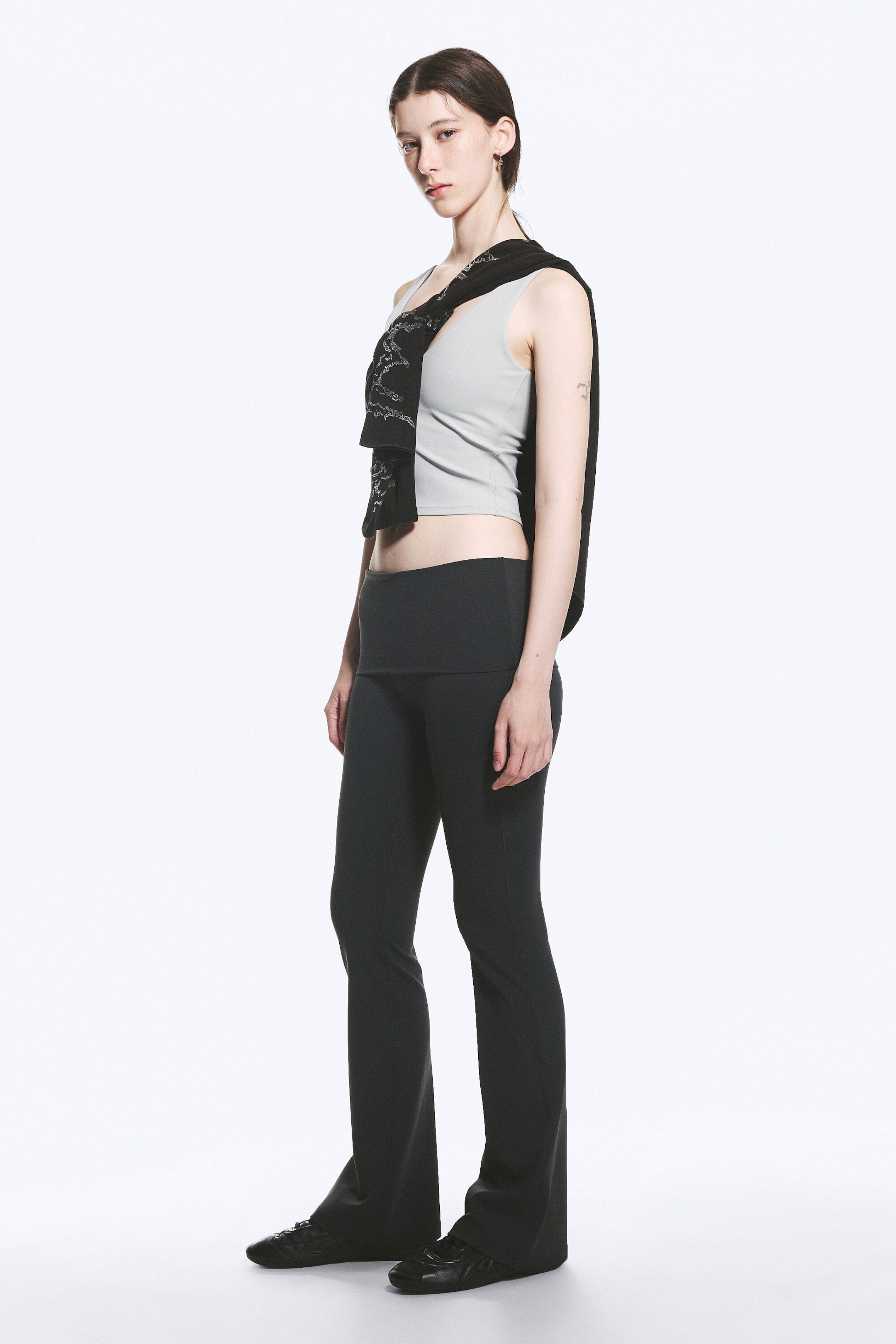 Mörkgrå - Utsvängda yogatights med vikt midja - 2