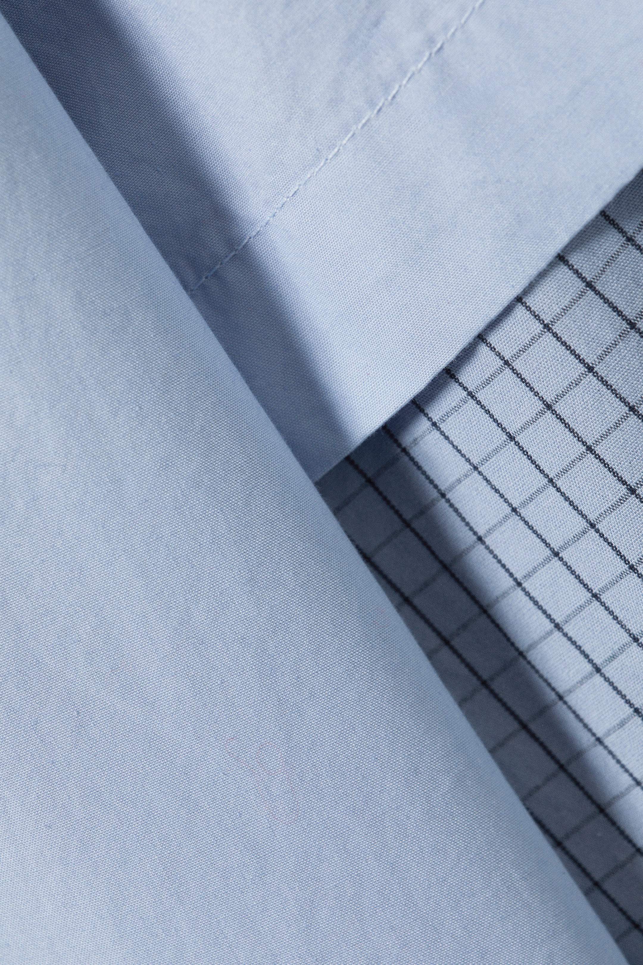 Hellblau & Blaues Karo - Mehrlagiges Hemd mit Kontrastärmeln - 1