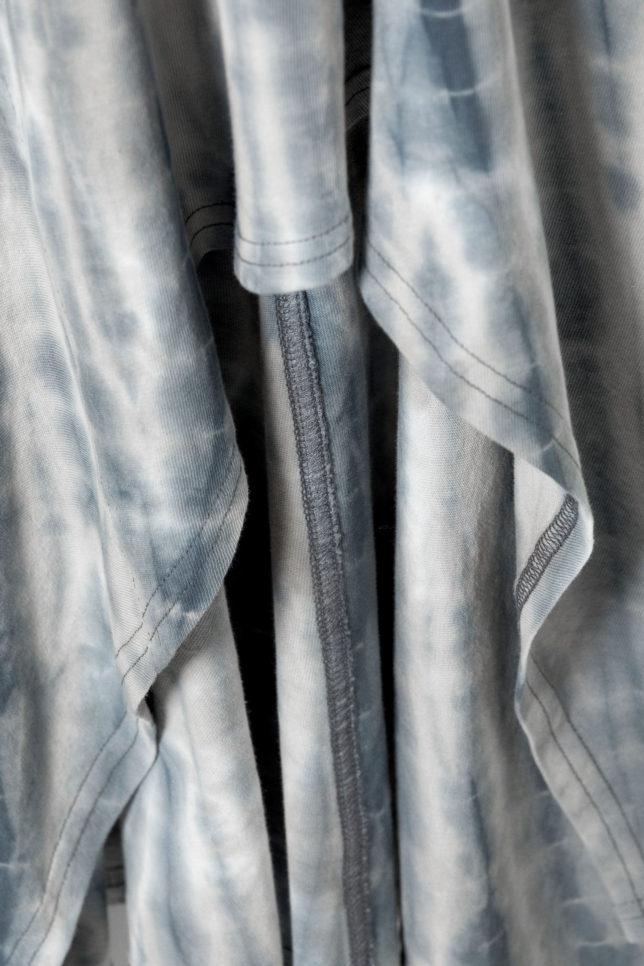 Dark Green - Tie-Dye - Long-Sleeved Asymmetric Midi Dress - 4