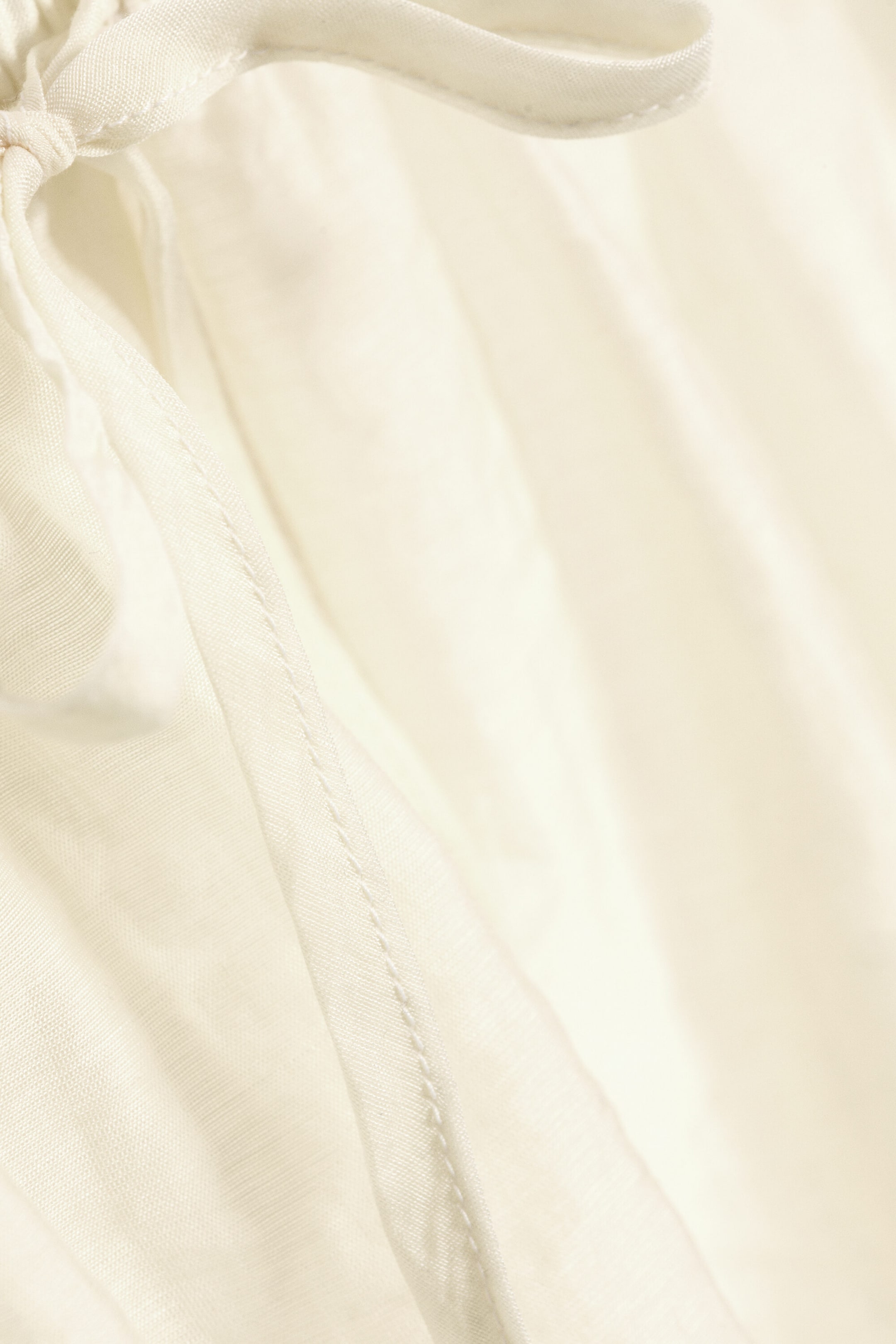 Transparentes Cremeweiß - Maxirock mit niedrigem Bund aus Lyocell - 5