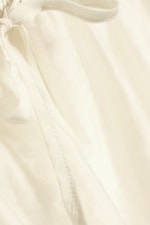 Transparentes Cremeweiß - Maxirock mit niedrigem Bund aus Lyocell - 5