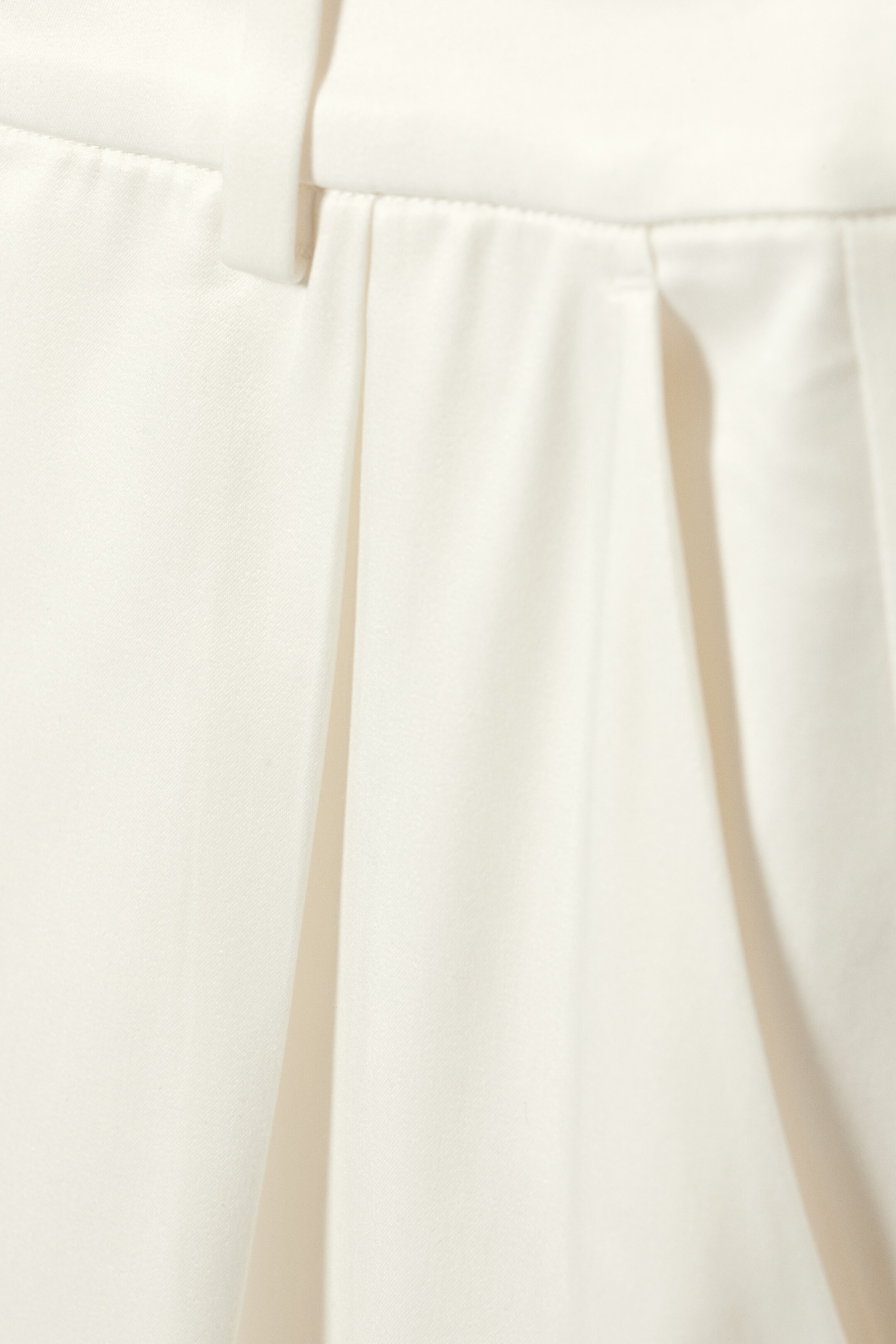 Se større billede: High Waisted Wide Leg Satin Trousers - Hvid - DAME | H&M DK 6