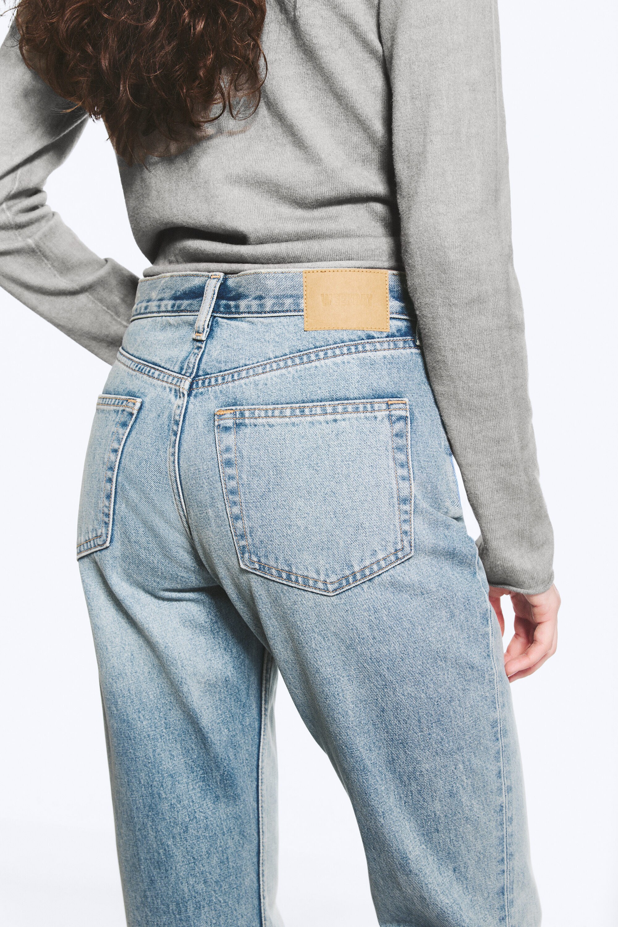 moon mid rise regular bootcut jeans - Seventeen Blue - Medium Blue