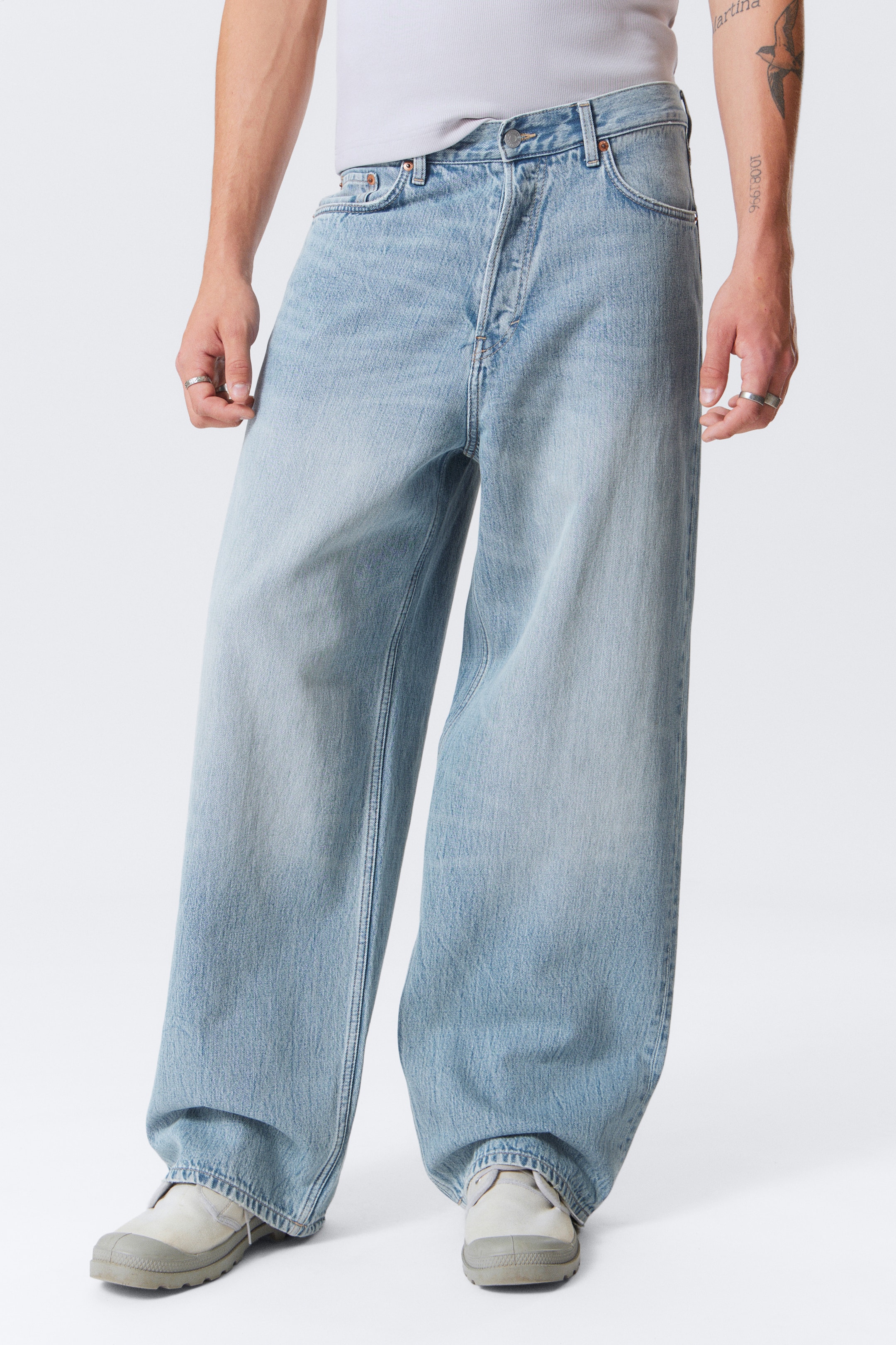 Größeres Bild anzeigen: Astro Loose Baggy Leg Jeans - Blue Stream - Mittelblau - Men | H&M AT 3