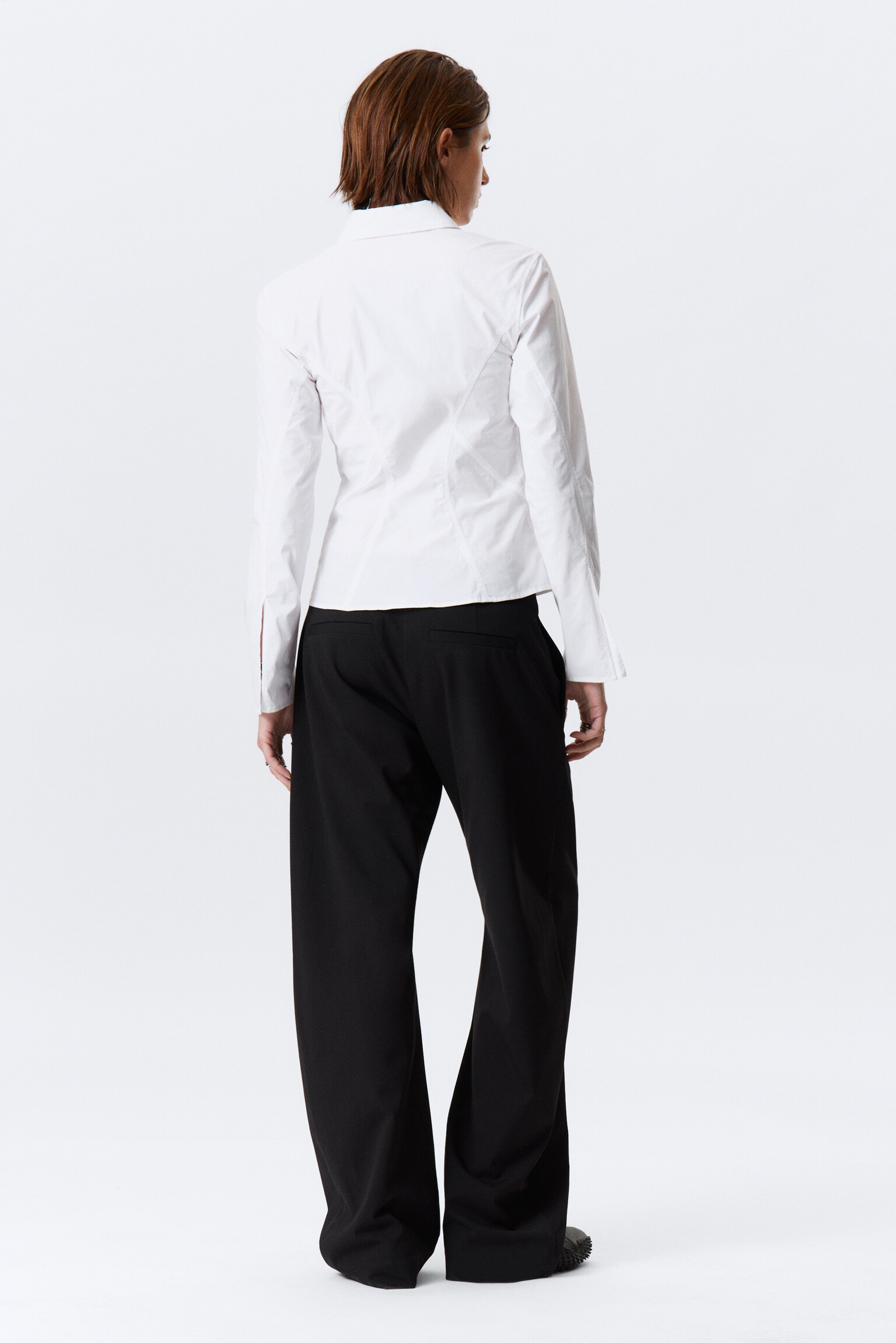 Priliehavá košeľa s dlhým rukávom z bavlny - biela/Čierna - 5