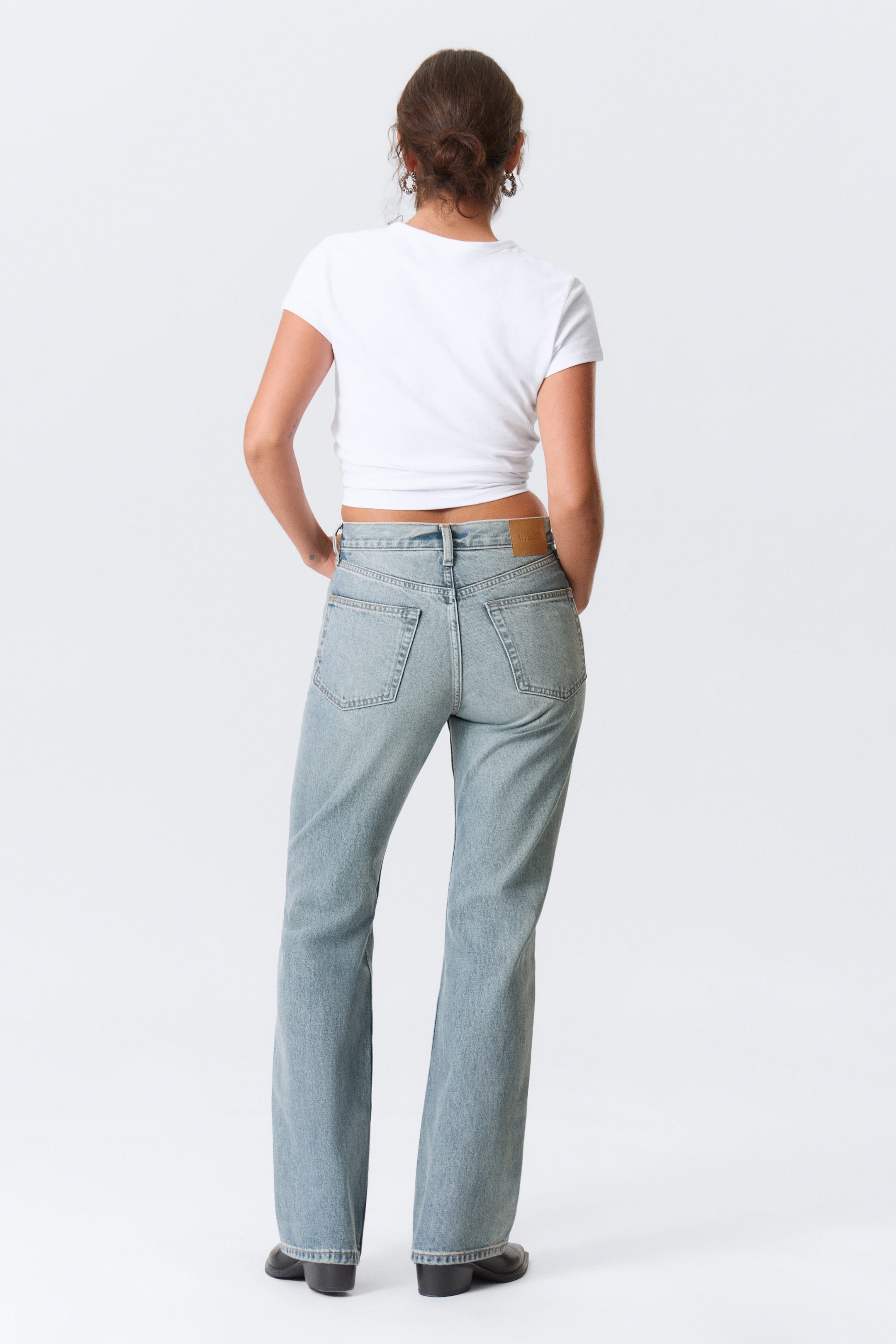 Seventeen Blue - Medium Blue - Moon Mid Rise Regular Bootcut Leg Jeans - 4