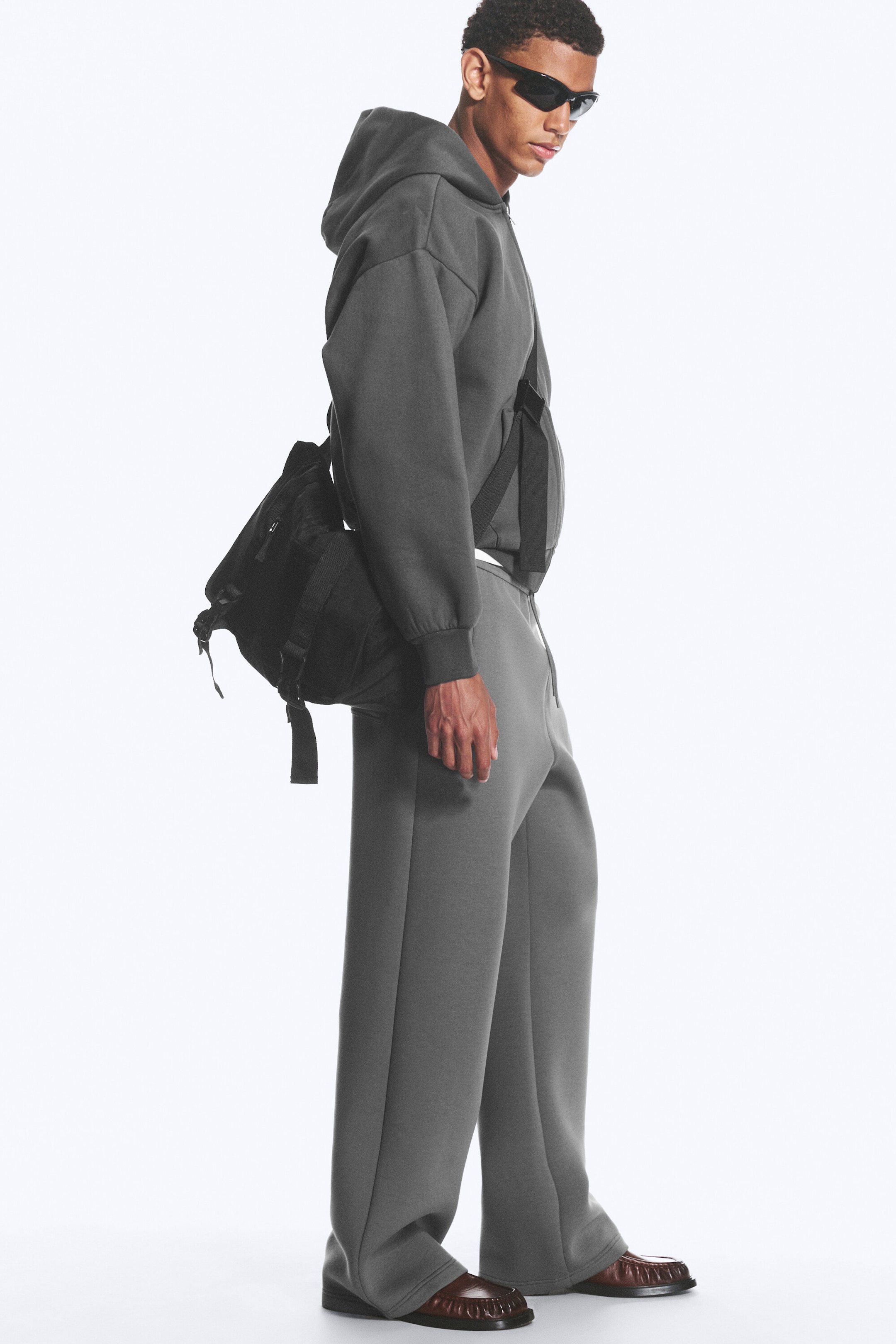 Gris foncé - Pantalon en textile façon néoprène Loose Fit - 2