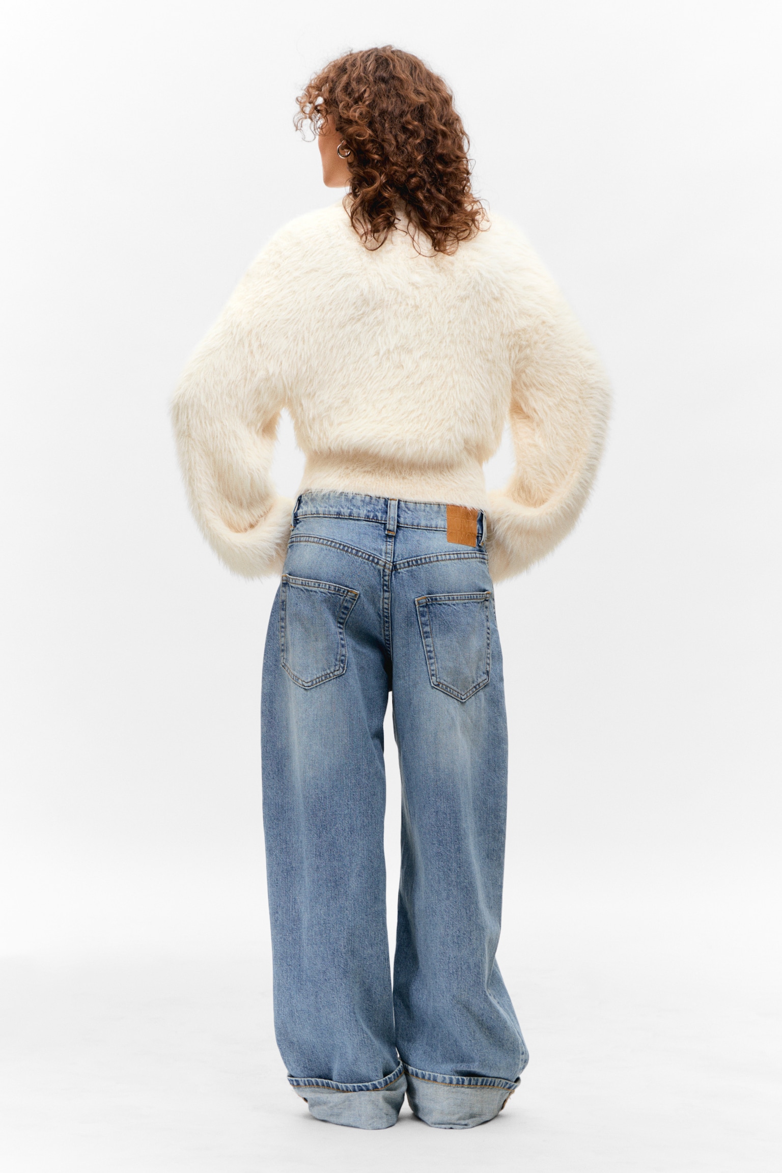 Fluffy Knitted Sweater - White/Dark Plum - 4