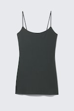 Svart - Kort strappy slipklänning - 0