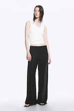 Black - Crinkled Low-Rise Wide-Leg Trousers - 0