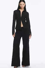 Black - Slim fit A-line Longsleeve - 1