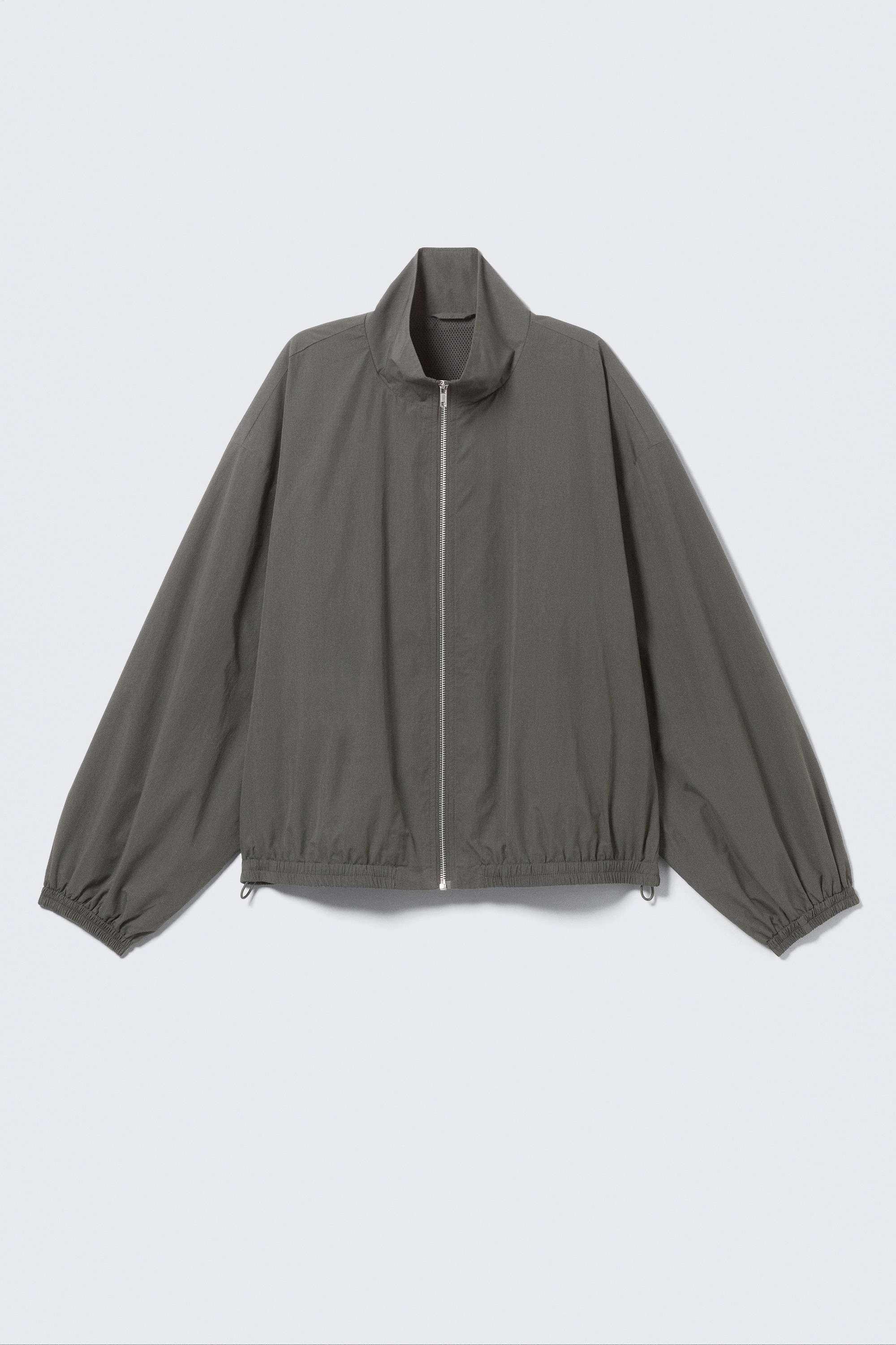 Широко яке тип анцуг - Тъмно сиво