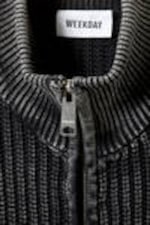 Verwaschenes Schwarz - Strickjacke Mattias mit regulärer Passform - 1