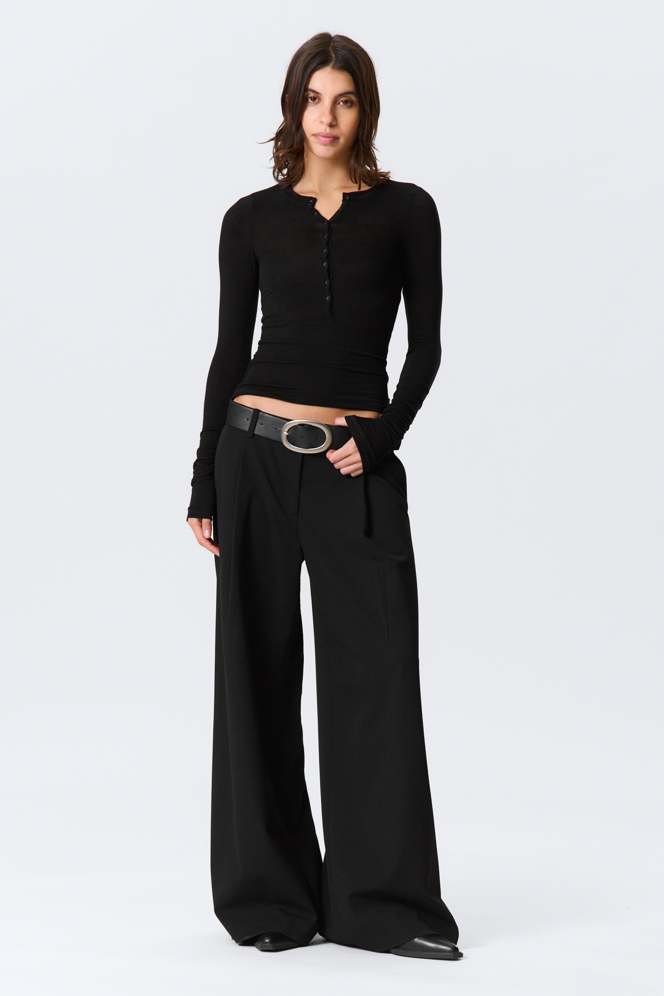 View larger image: Slim Long-Sleeved Henley Top - Black - Ladies | H&M GB 2