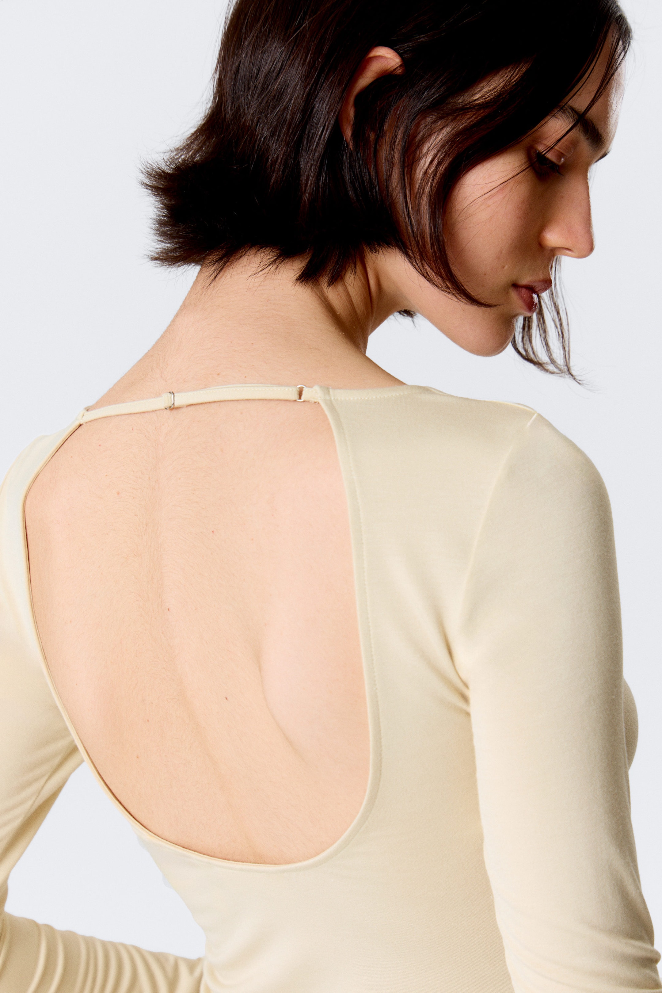 Light Dusty Beige - Slim Long-Sleeved Open Back Top - 2