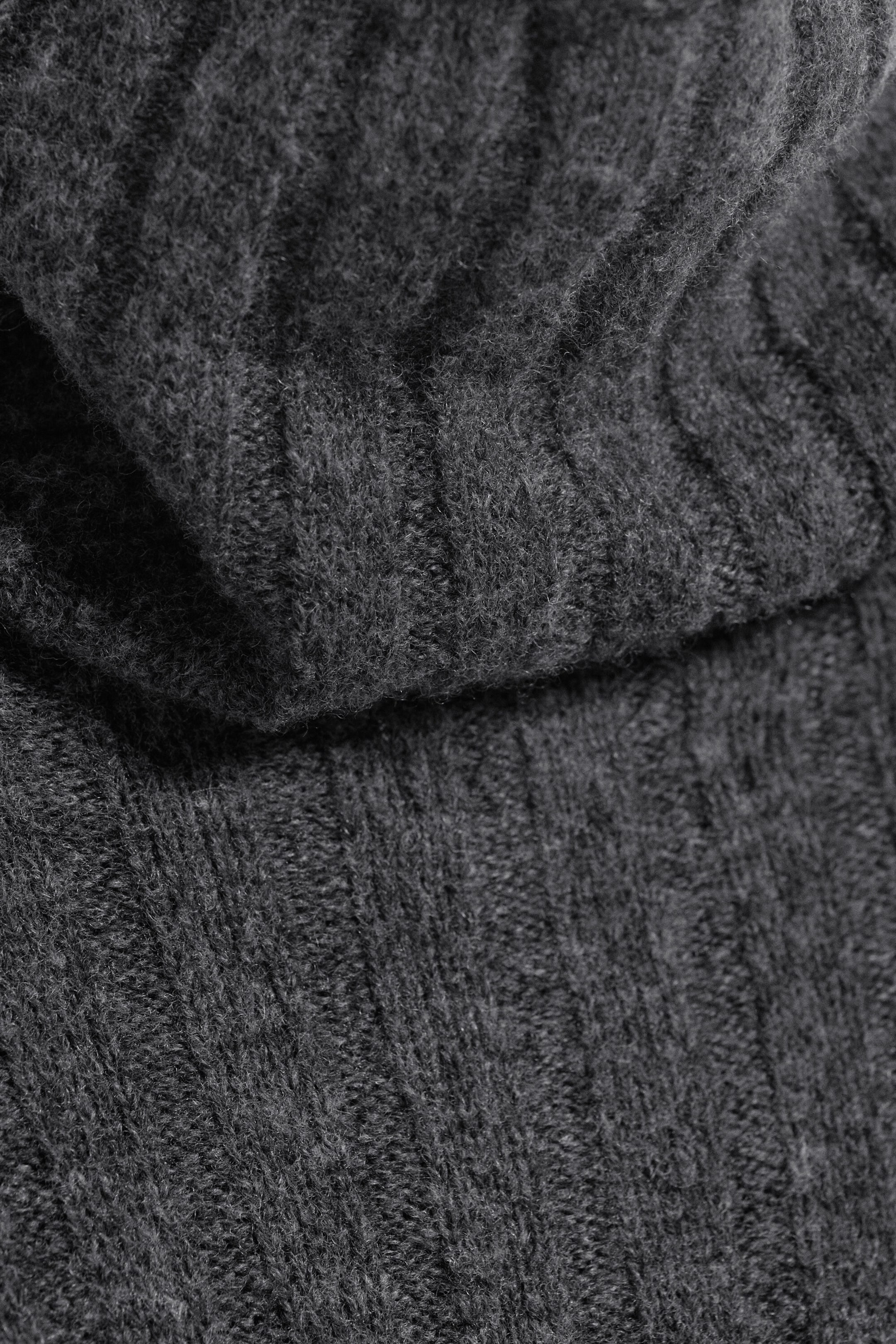 Dunkelgrau - Wollmix-Pullover mit Rollkragen und Flared-Ärmeln - 2