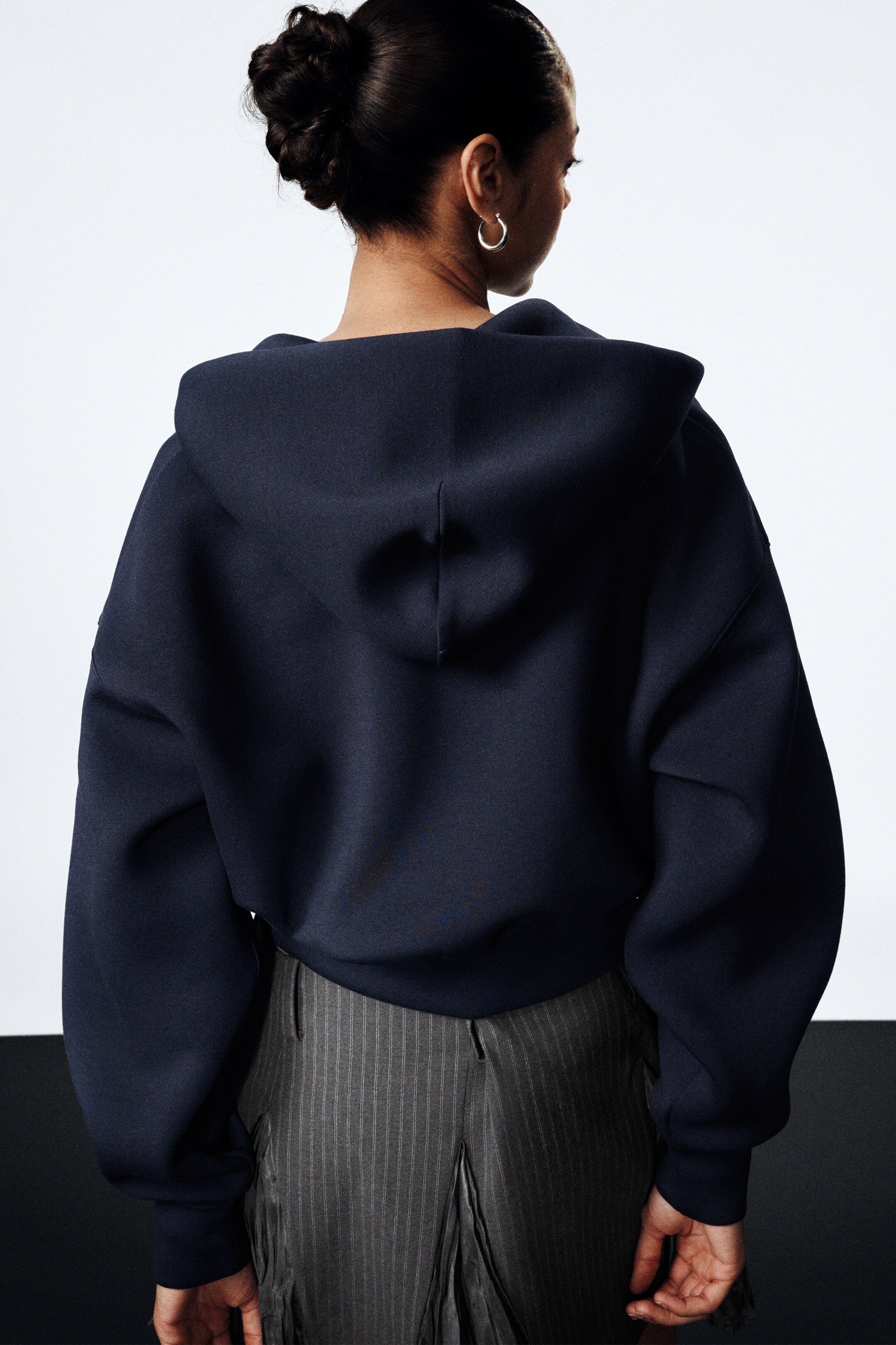 Ver imagem maior: Hoodie Scuba com Fecho de Corte Largo - Azul-escuro - SENHORA | H&M PT 3