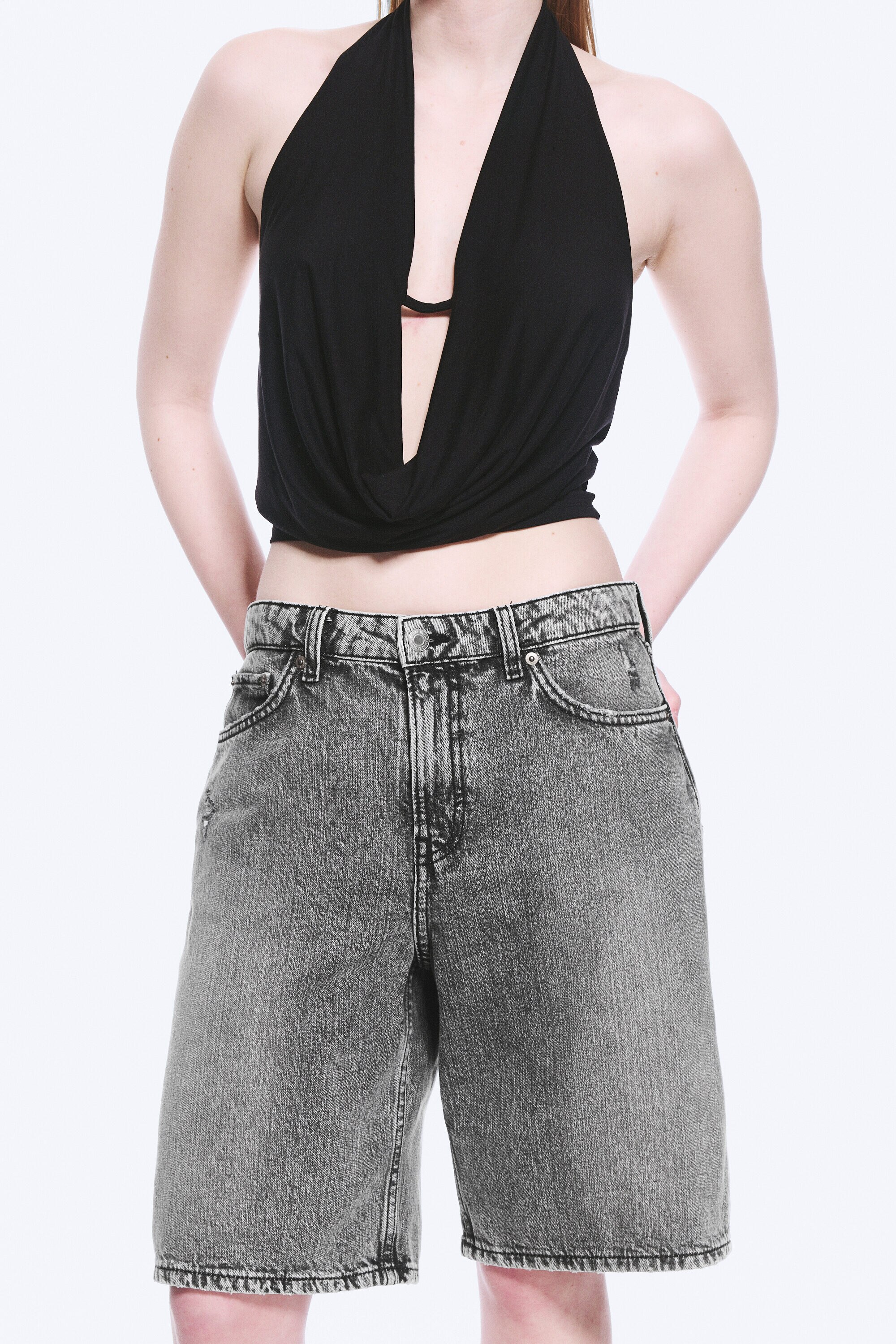 monterey low rise denim shorts - Grey Fade - Grey | Weekday WW