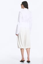 Hvit - Langermet omslagsbluse i poplin - 3