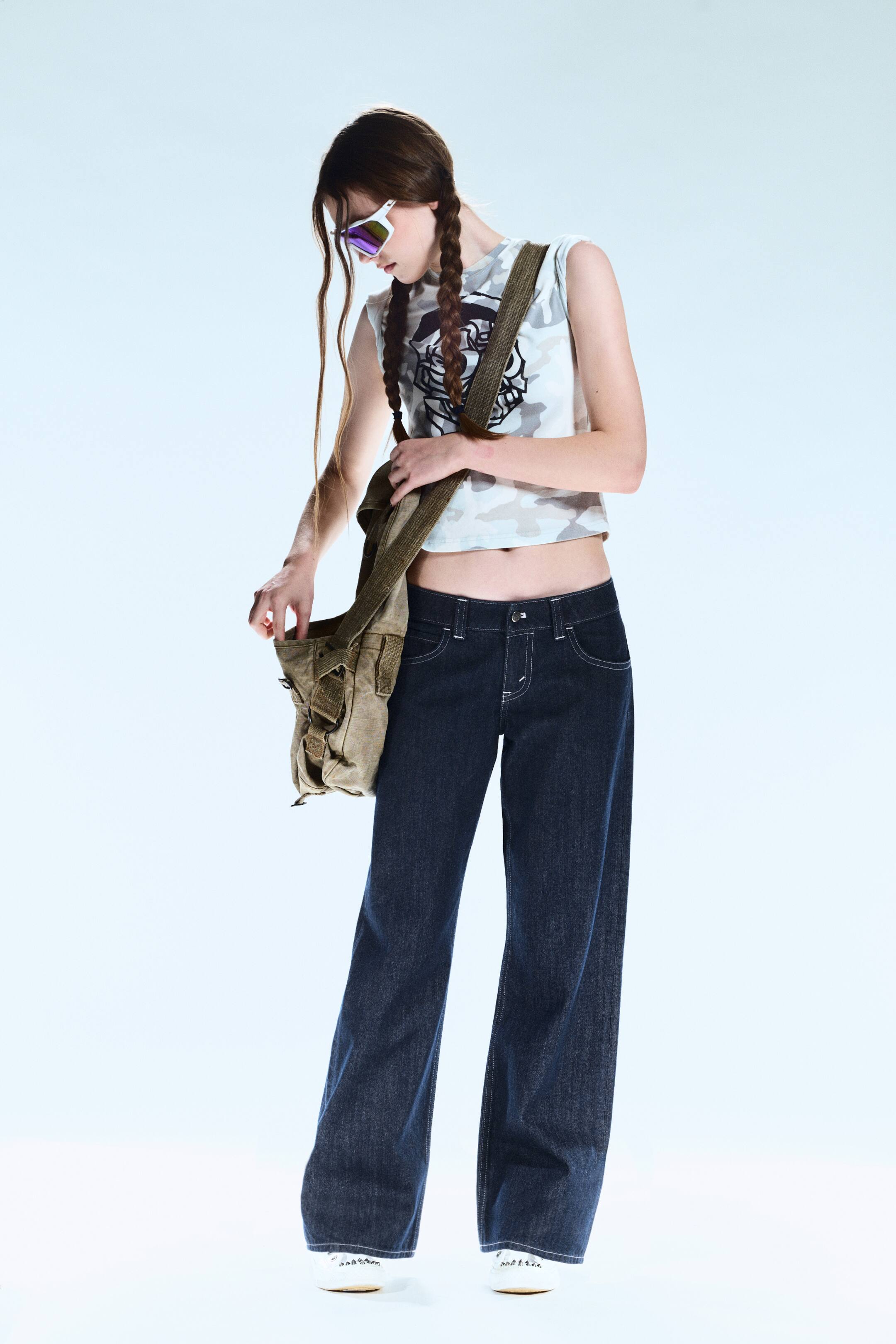 Agrandir l'image: Messy Low Rise Regular Straight Jeans - Blue Rinse – Bleu foncé - FEMME | H&M BE 1