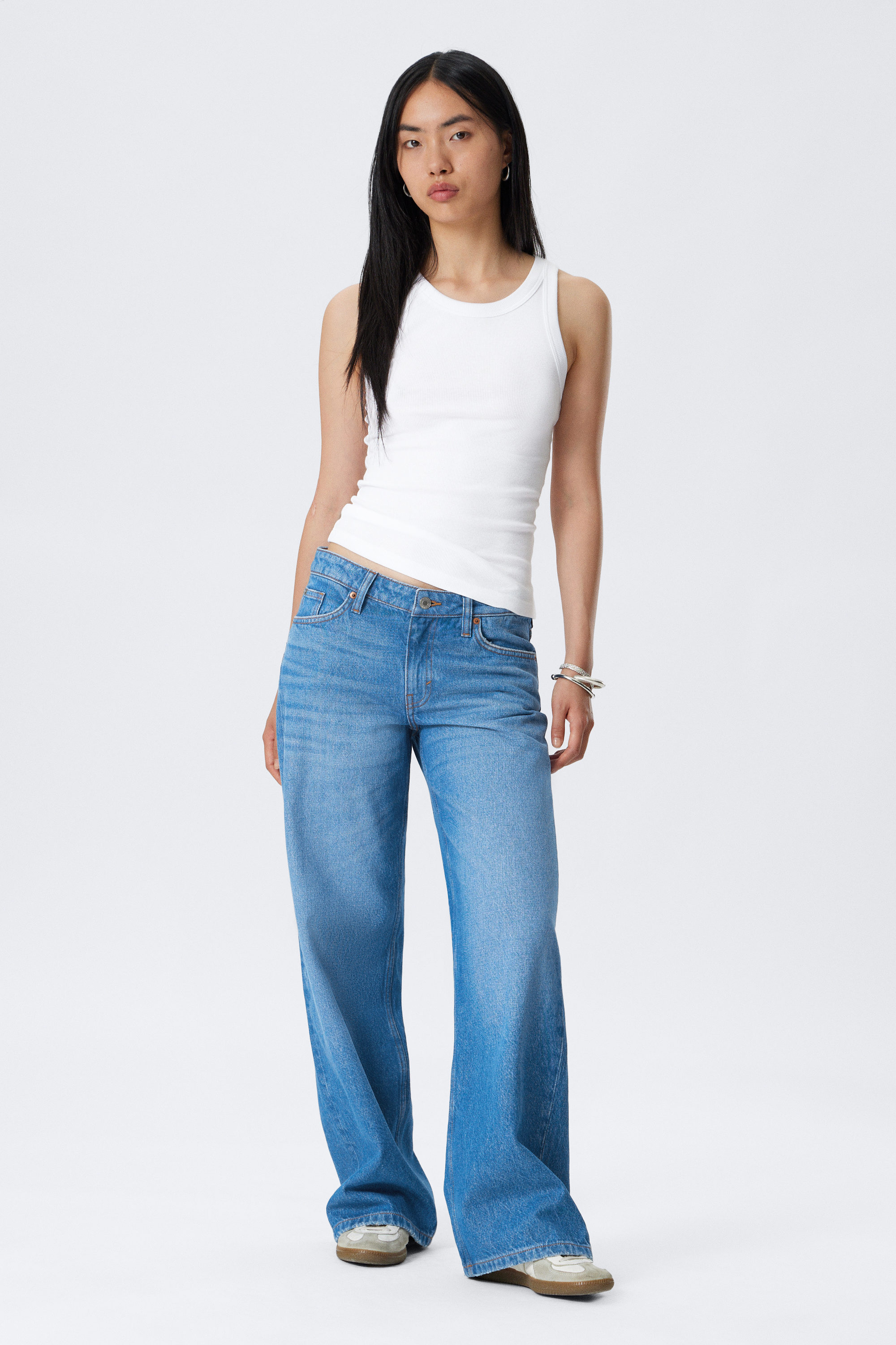 Kallithea Blue - Medium Blue - Imoo Low Rise Loose Wide Leg Jeans - 1